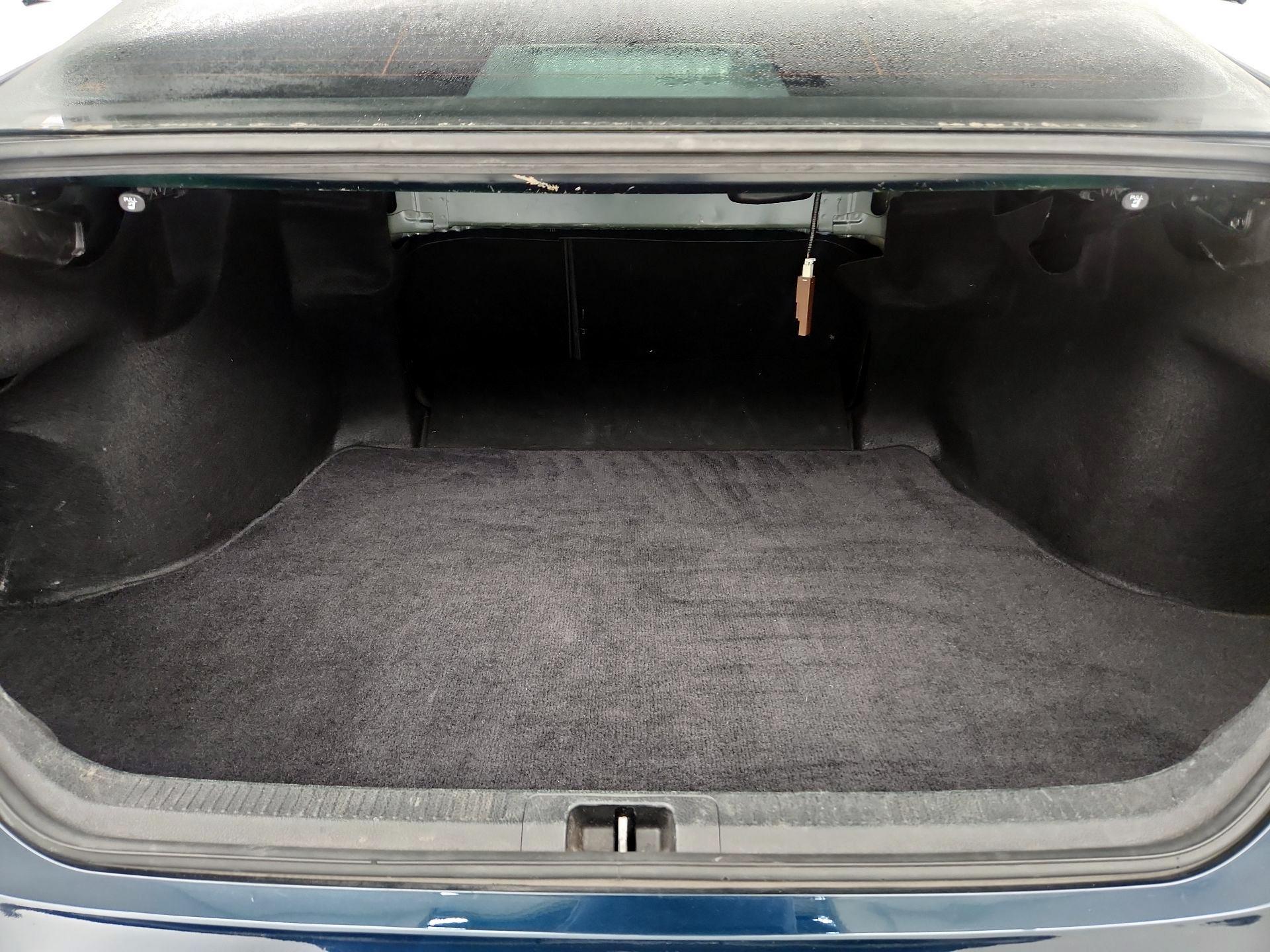 Thumbnail: 2021 Toyota Camry - 16