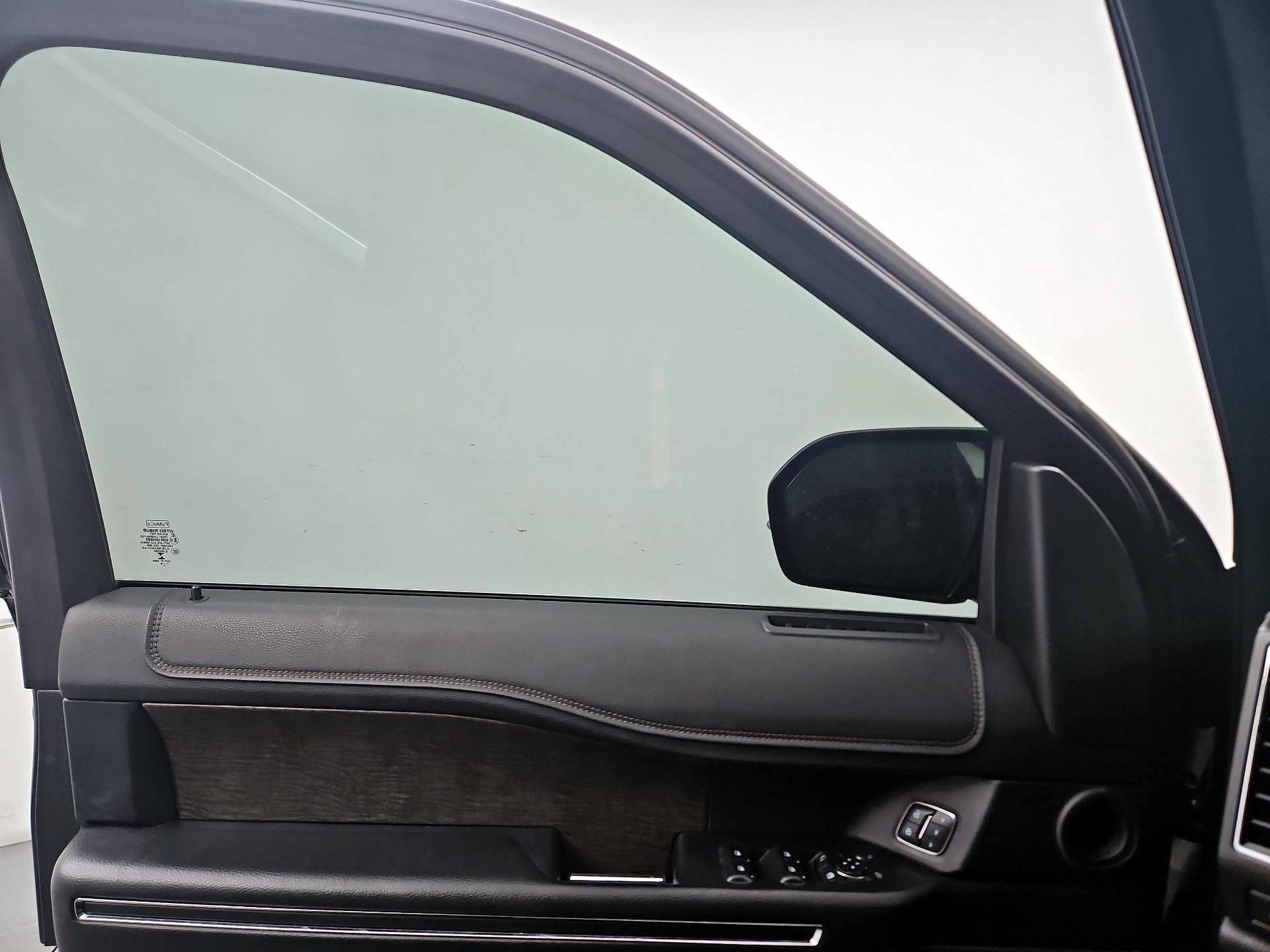 Thumbnail: 2018 Ford Expedition - 12