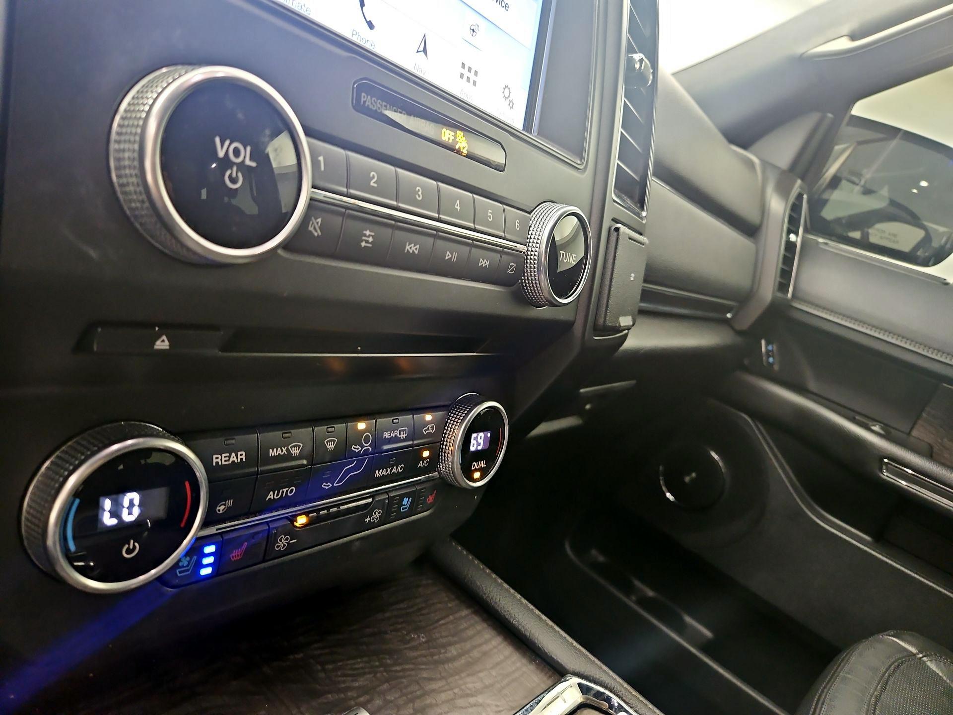 Thumbnail: 2018 Ford Expedition - 14