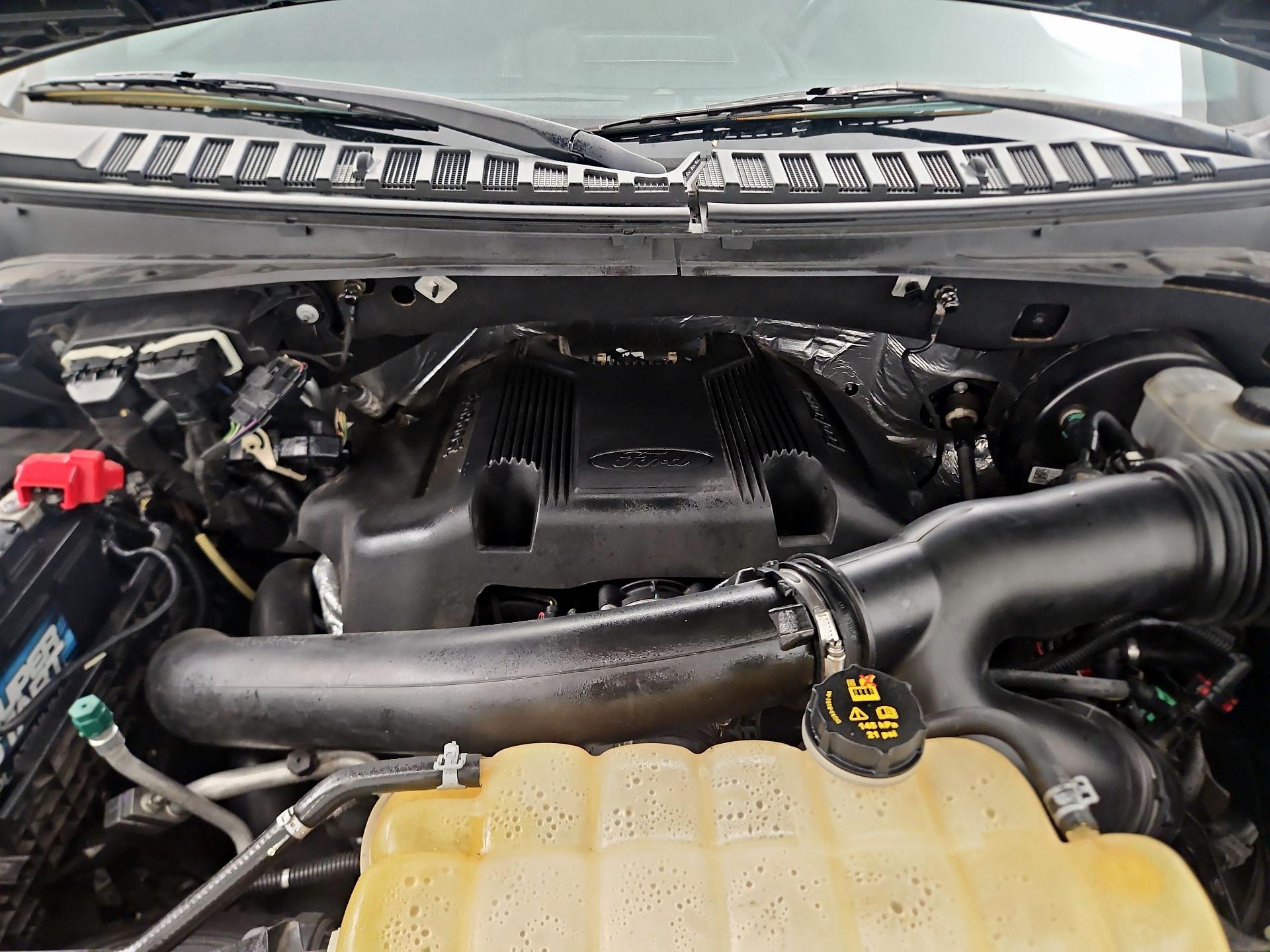 Thumbnail: 2018 Ford Expedition - 18