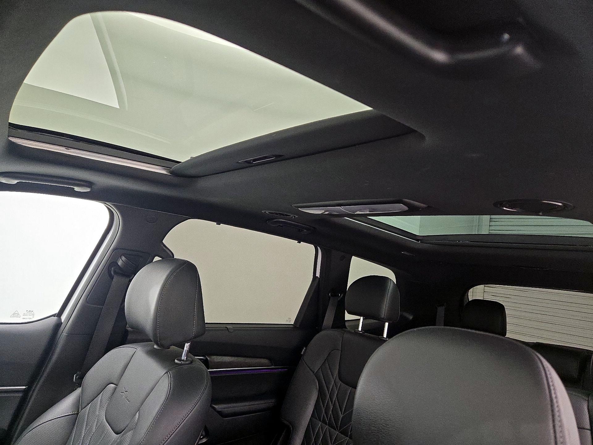 Thumbnail: 2024 Kia Telluride - 20