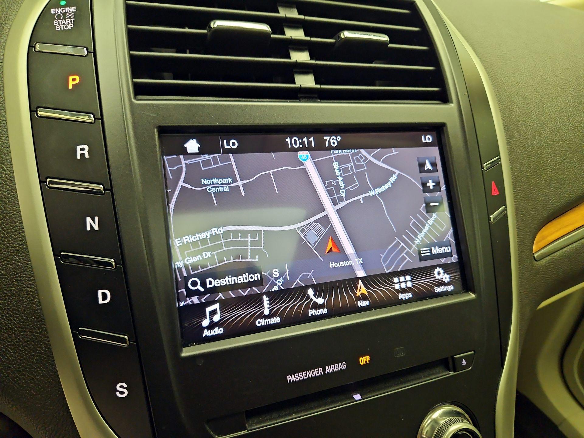 Thumbnail: 2016 Lincoln MKC - 14