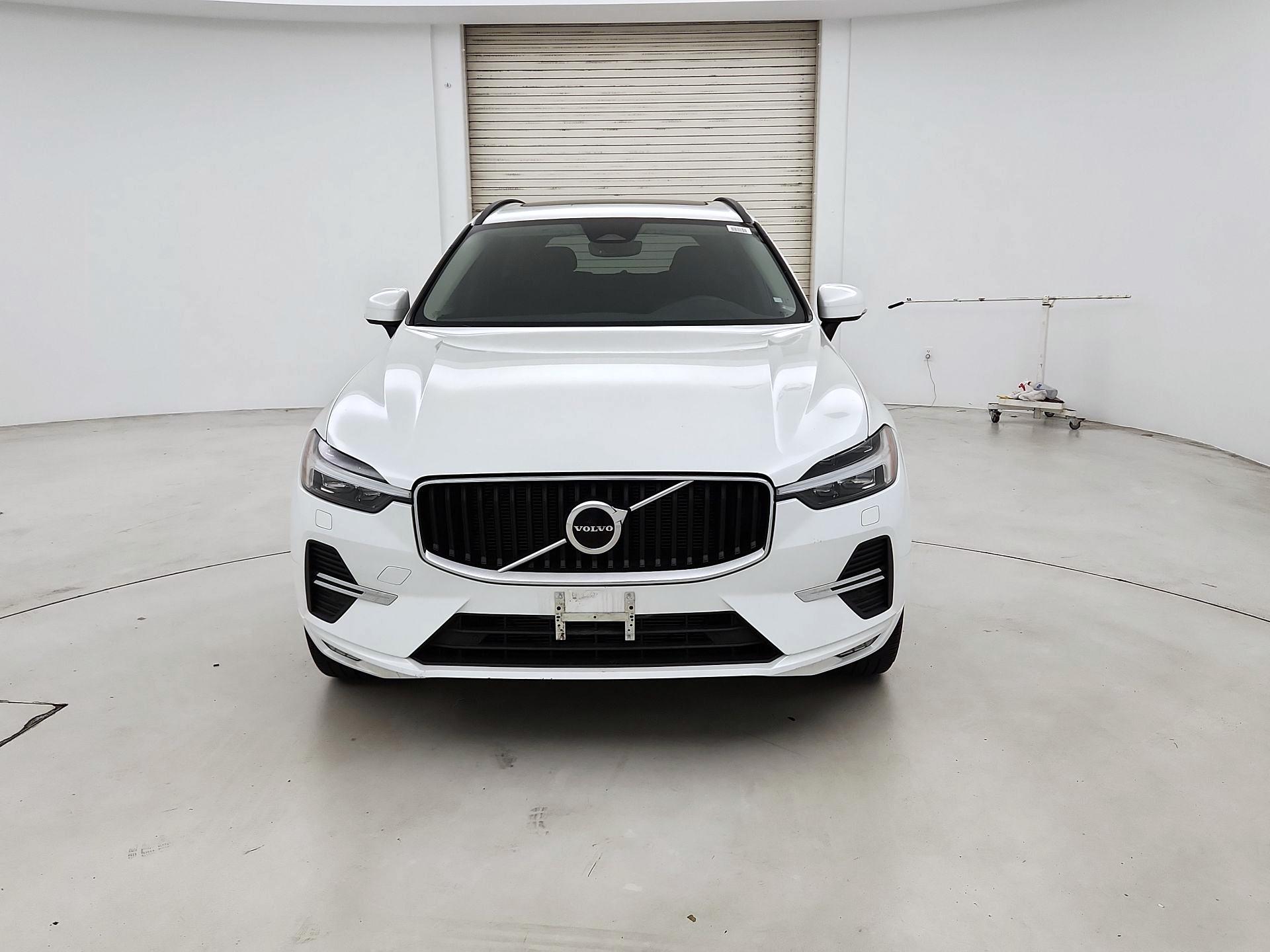 Thumbnail: 2023 Volvo XC60 - 2