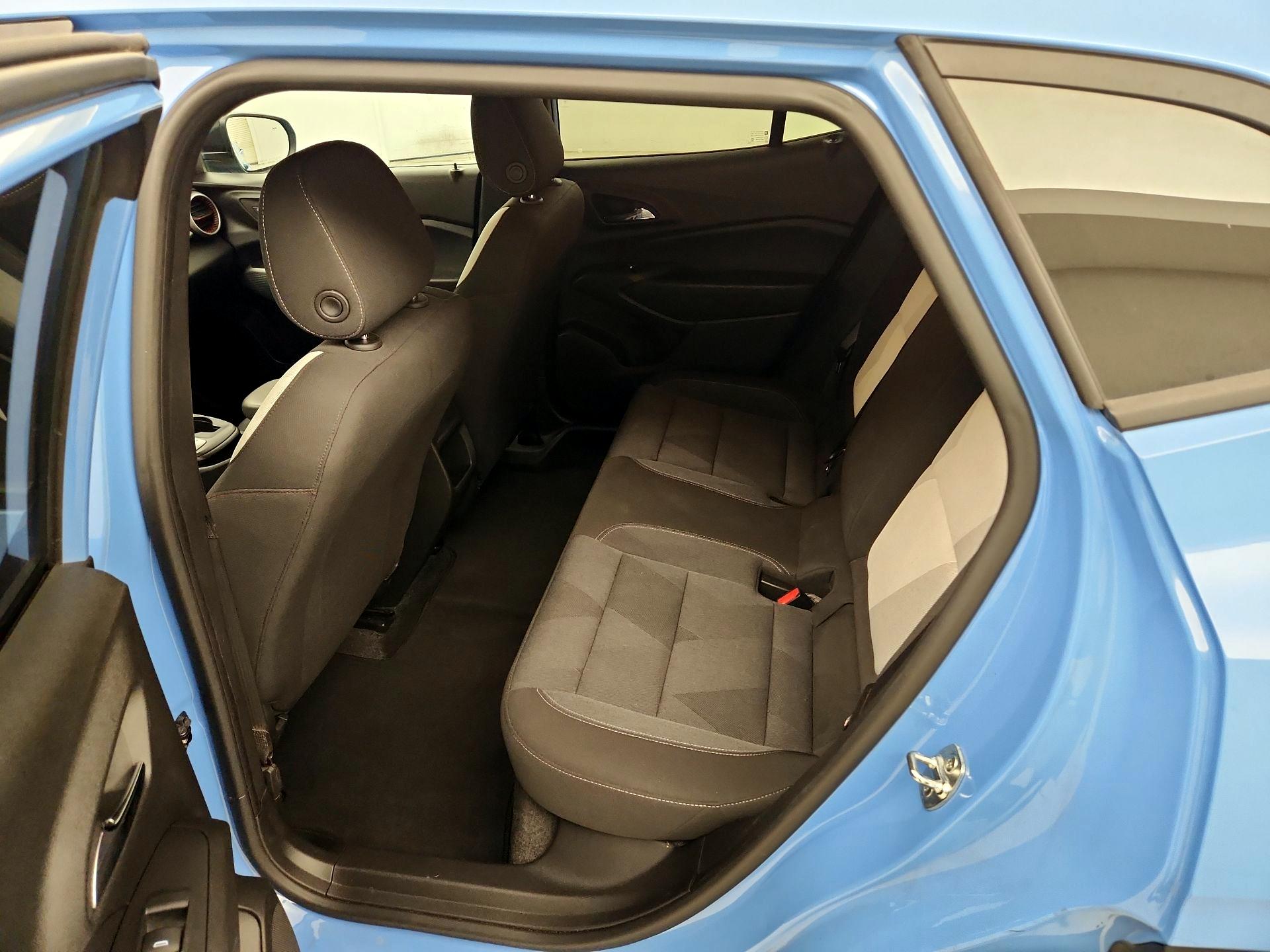 Thumbnail: 2024 Chevrolet Trax - 19