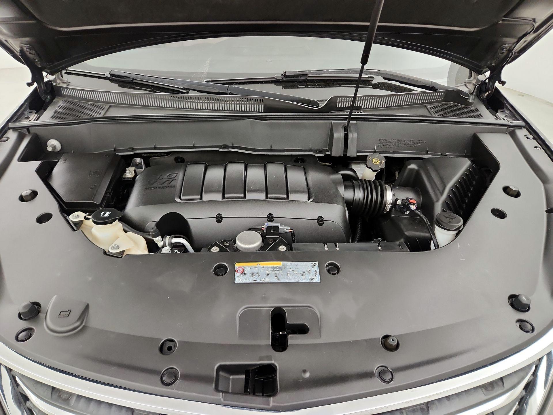 Thumbnail: 2017 Chevrolet Traverse - 19