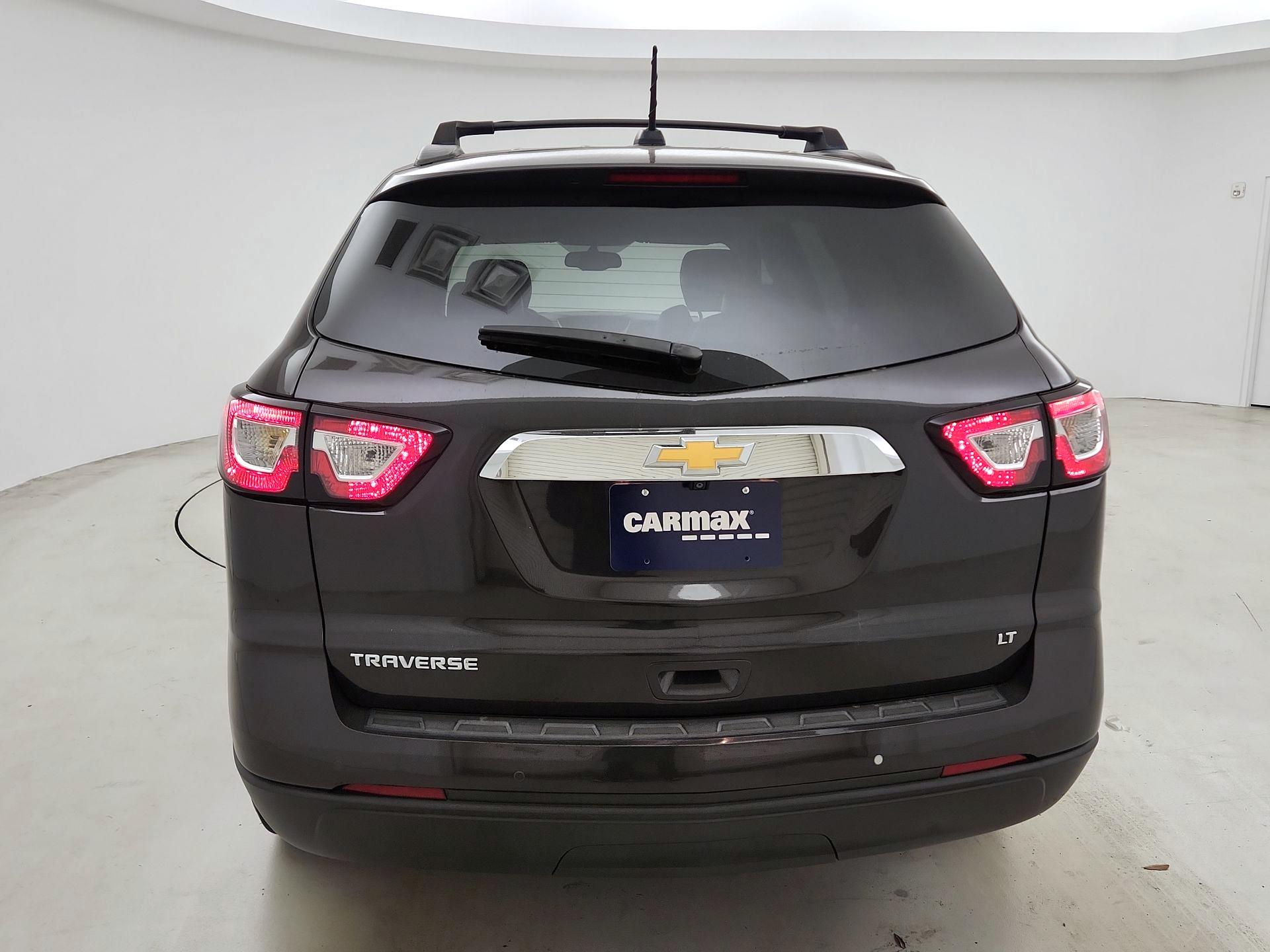 Thumbnail: 2017 Chevrolet Traverse - 6