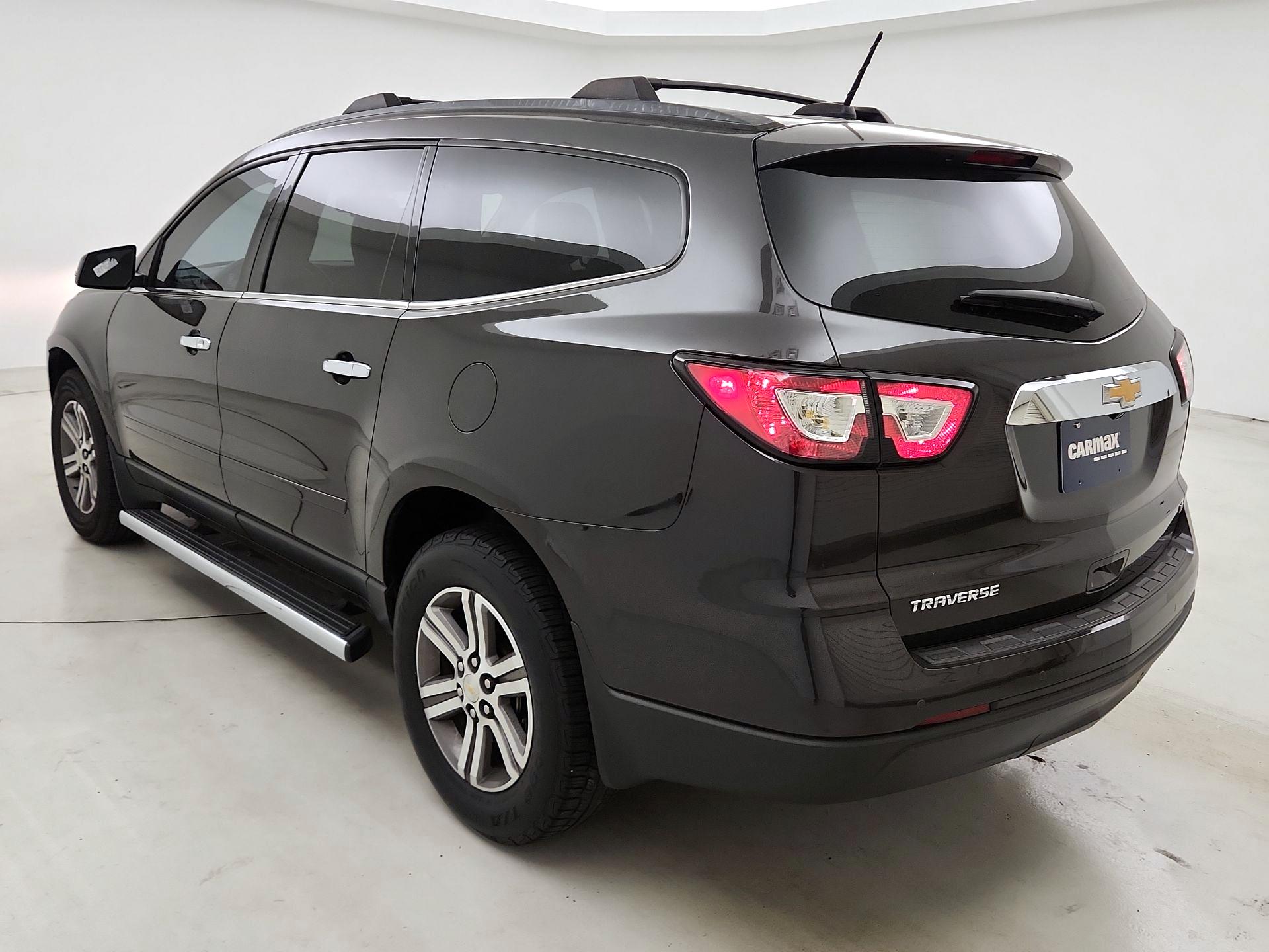 Thumbnail: 2017 Chevrolet Traverse - 7