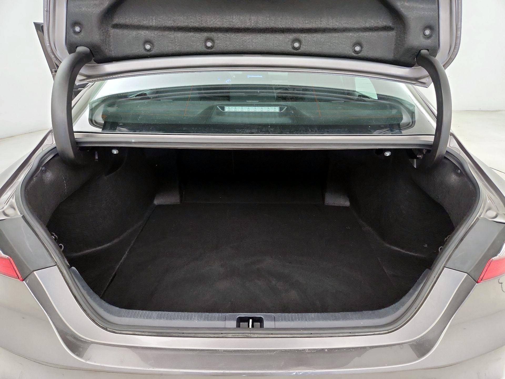 Thumbnail: 2024 Toyota Camry - 20