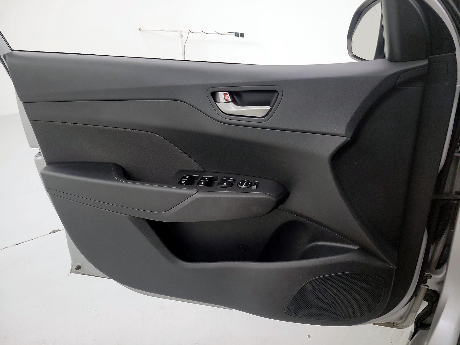 Thumbnail: 2020 Hyundai Accent - 12