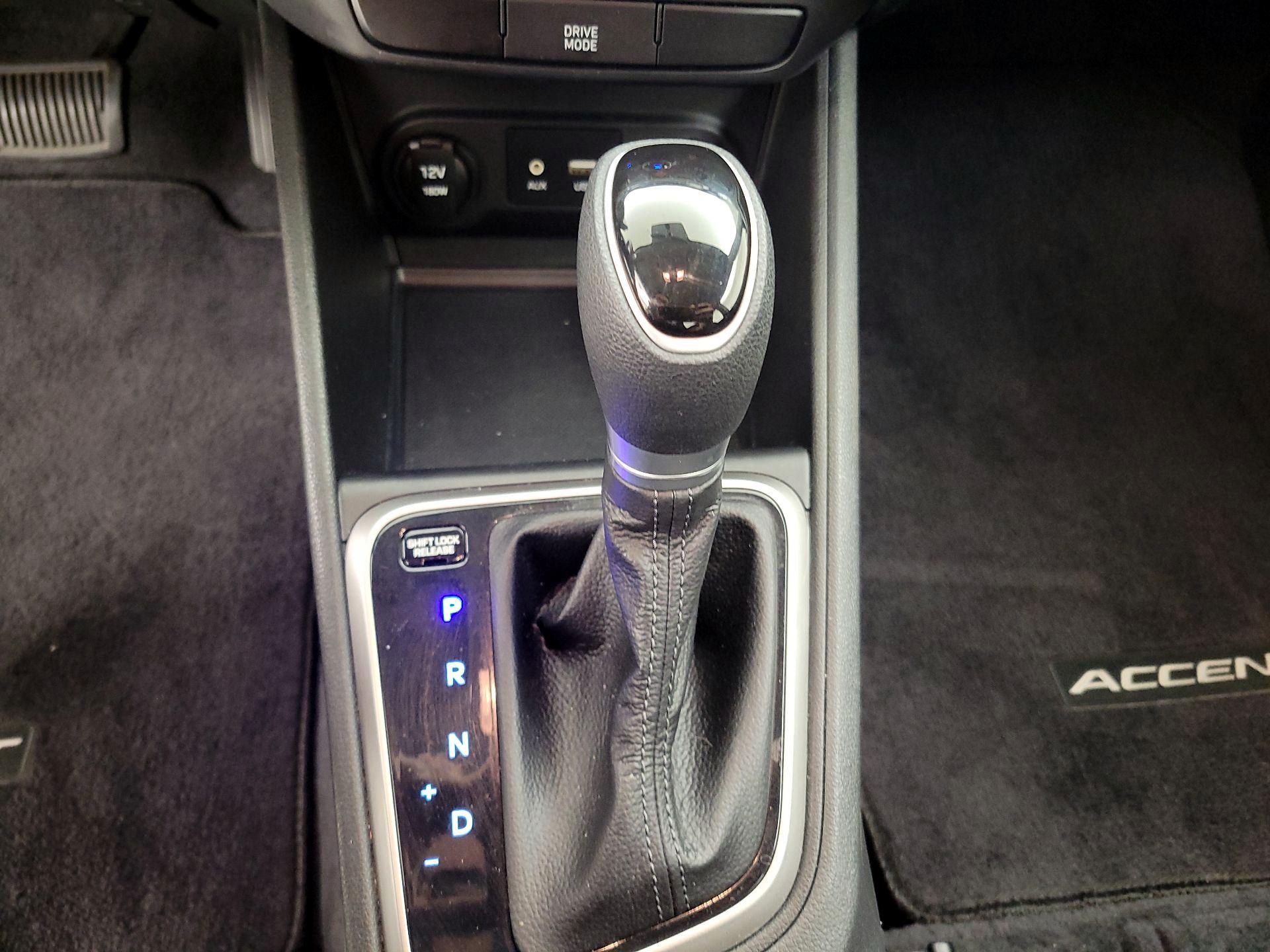 Thumbnail: 2020 Hyundai Accent - 17