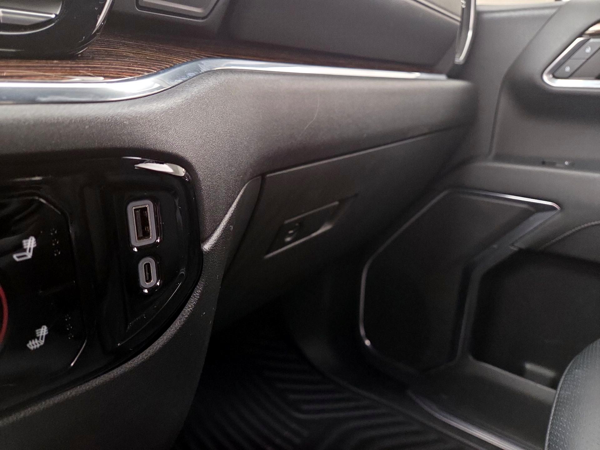 Thumbnail: 2024 GMC Sierra 1500 - 18