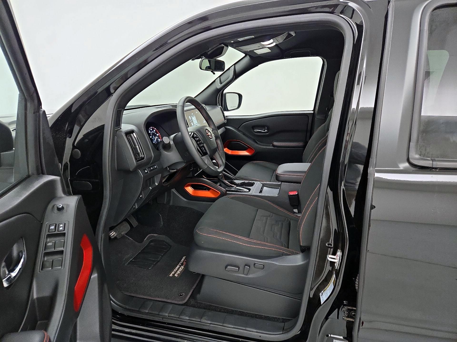 Thumbnail: 2025 Nissan Frontier - 11