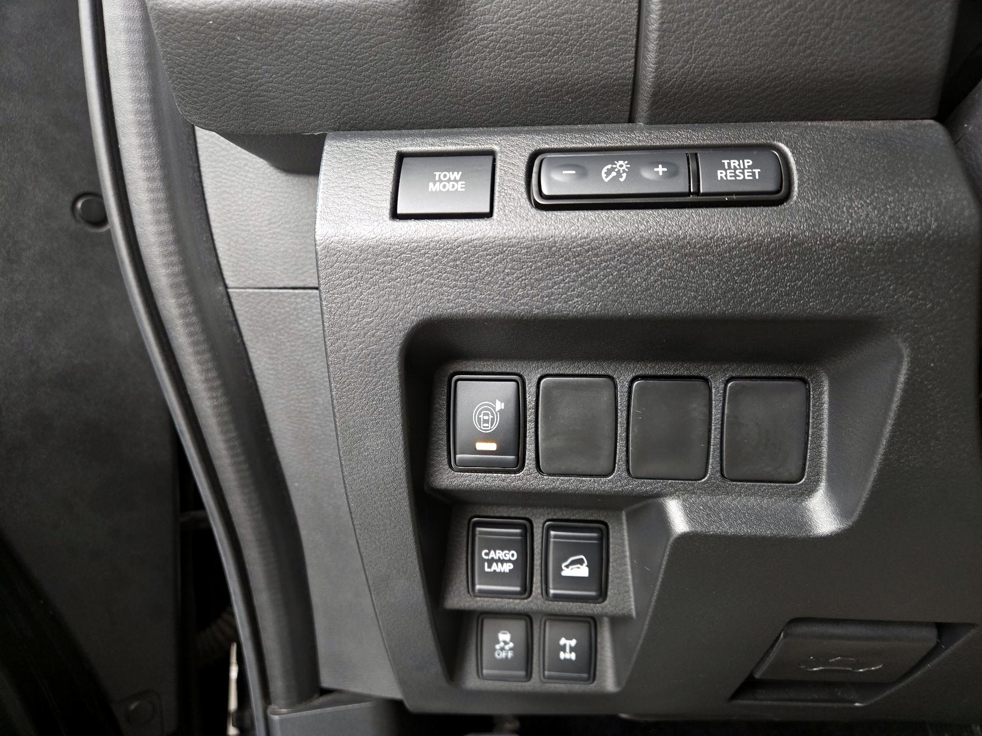 Thumbnail: 2025 Nissan Frontier - 13