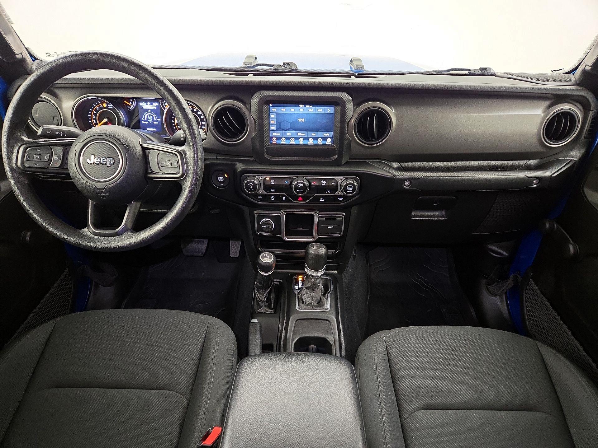 Thumbnail: 2022 Jeep Gladiator - 9