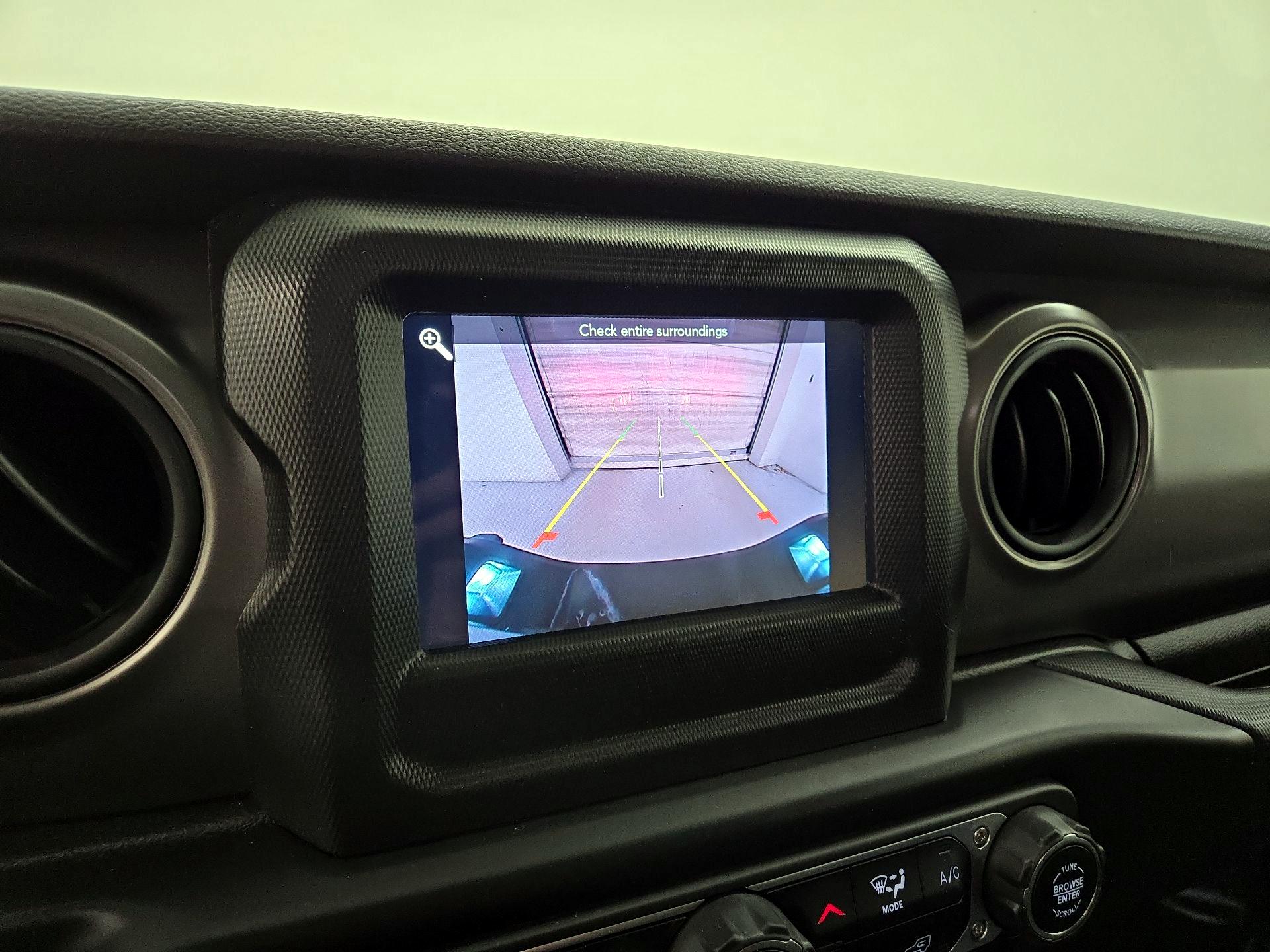 Thumbnail: 2022 Jeep Gladiator - 14