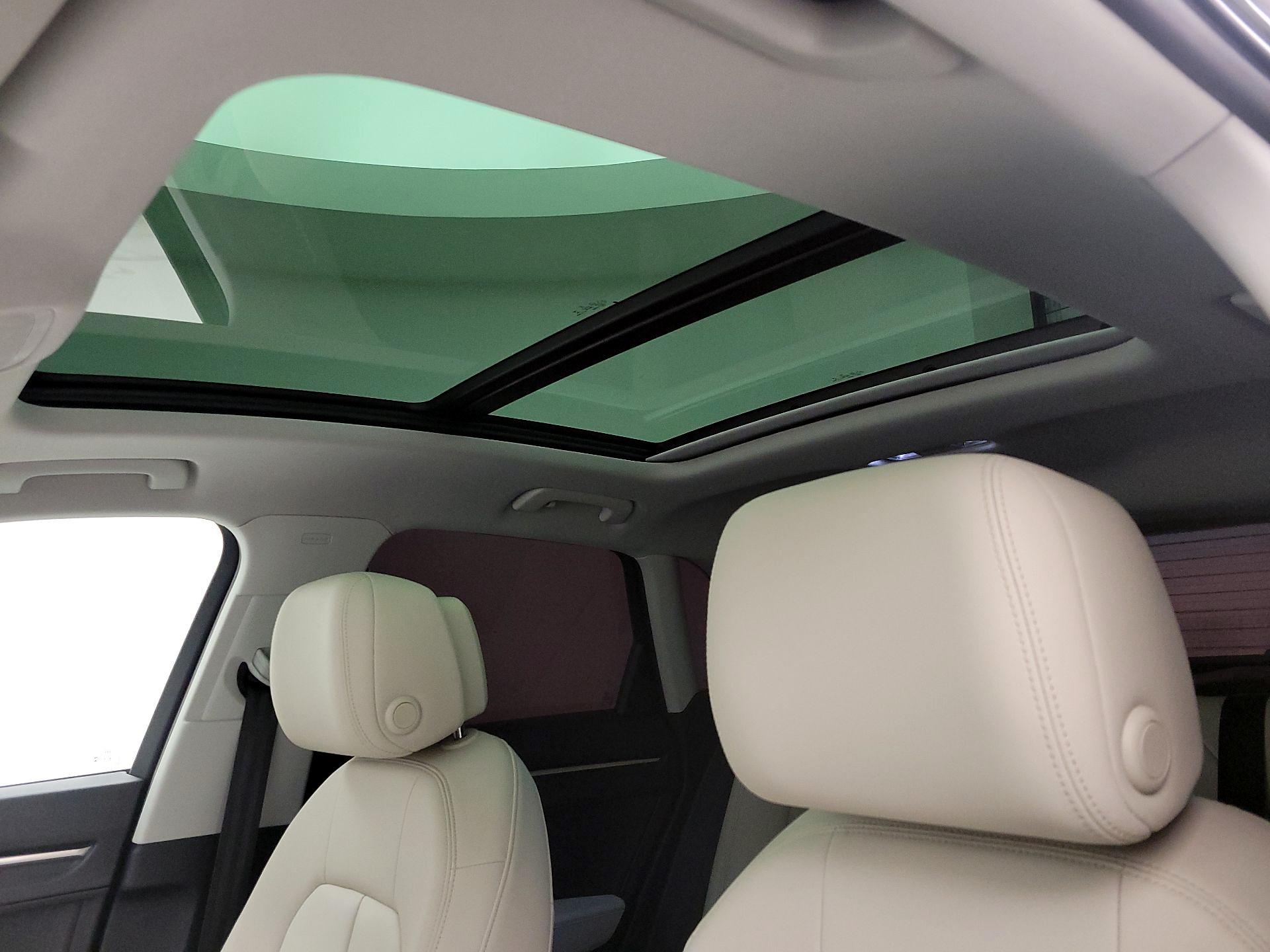 Thumbnail: 2022 Audi Q3 - 19