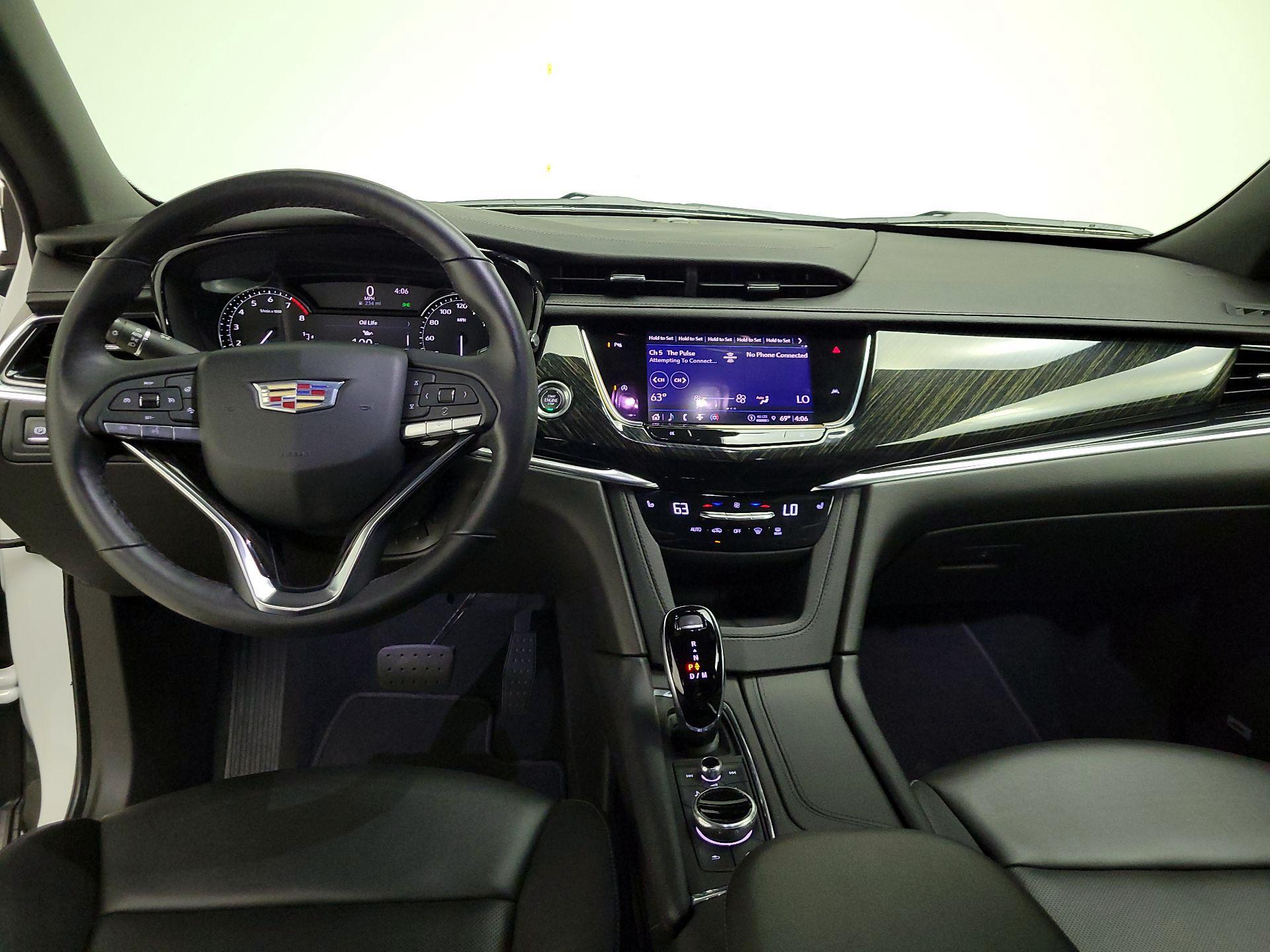 Thumbnail: 2022 Cadillac XT6 - 9