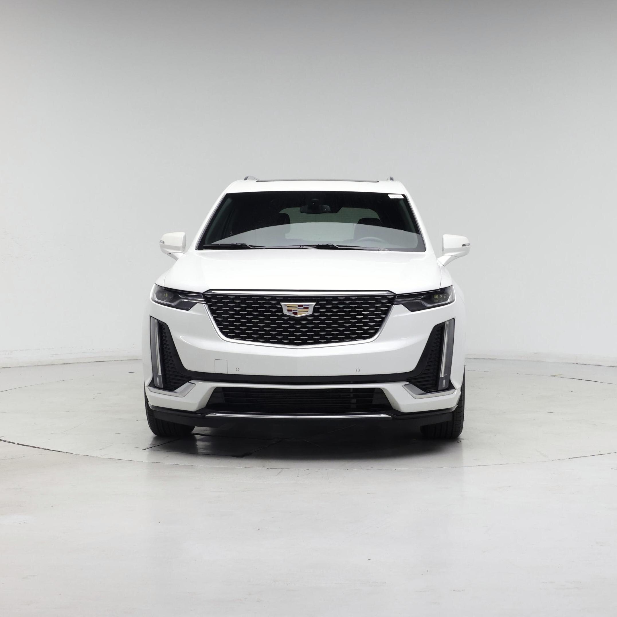 Thumbnail: 2022 Cadillac XT6 - 5