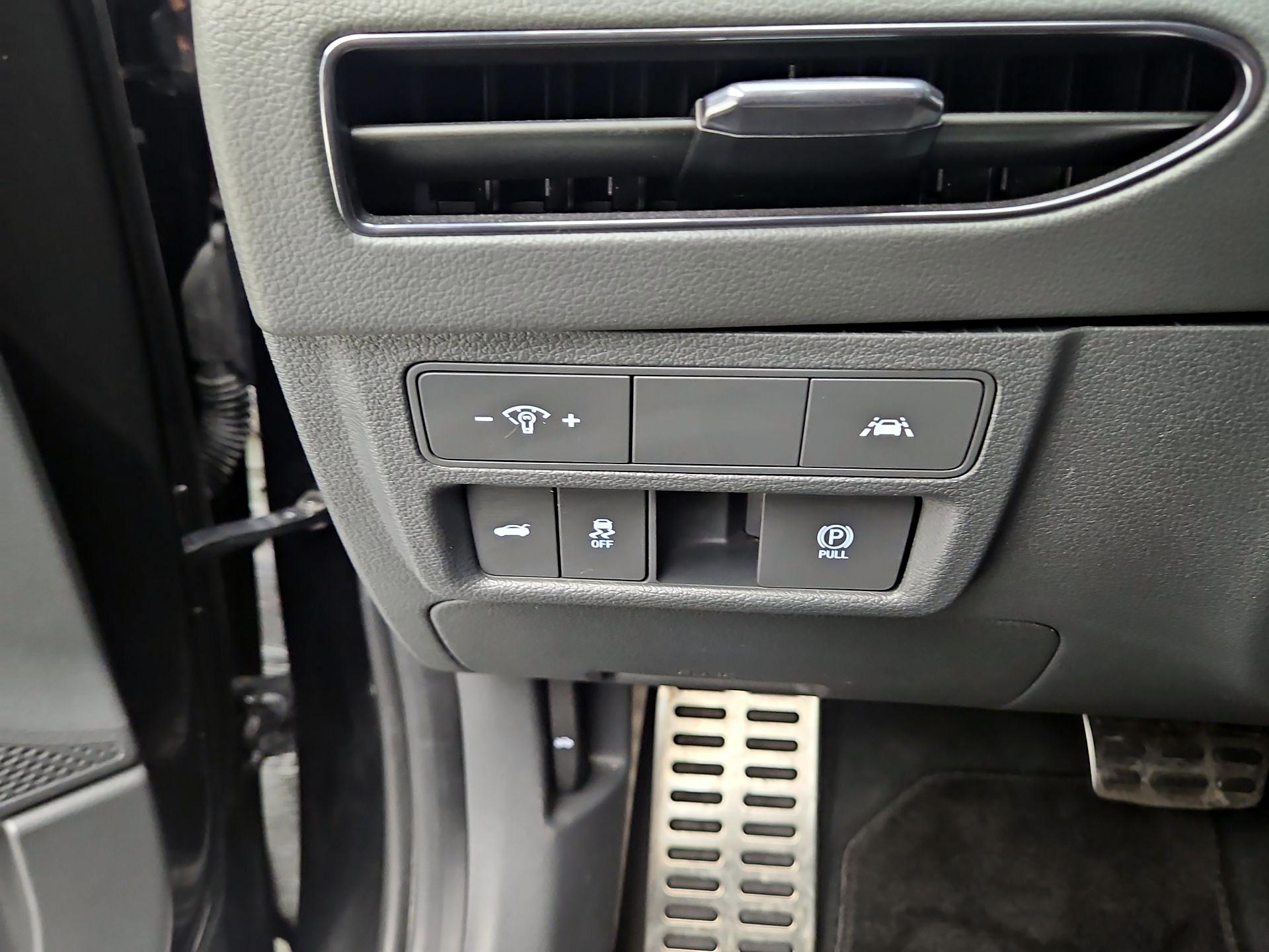 Thumbnail: 2022 Hyundai Sonata - 13