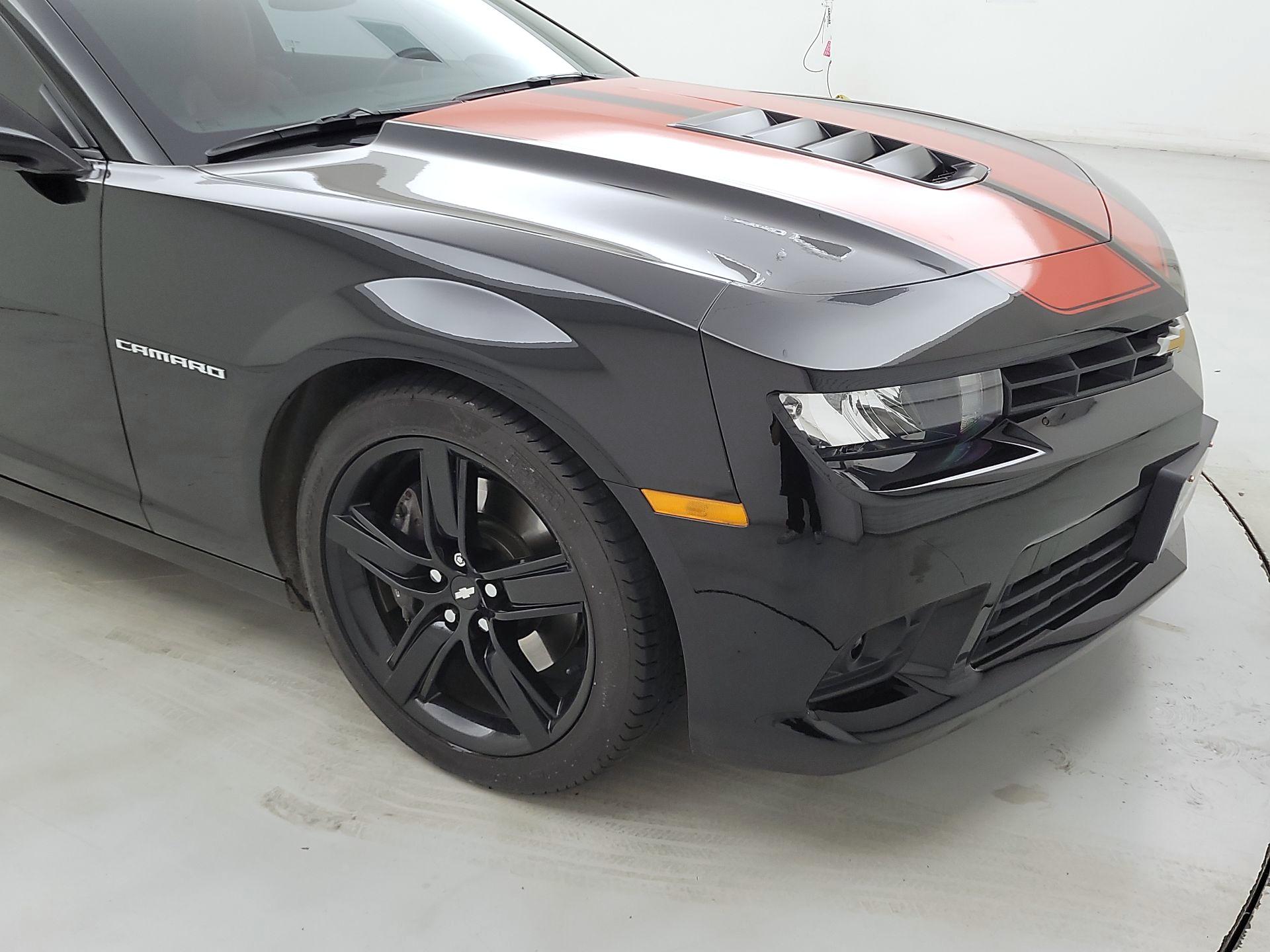 Thumbnail: 2015 Chevrolet Camaro - 1