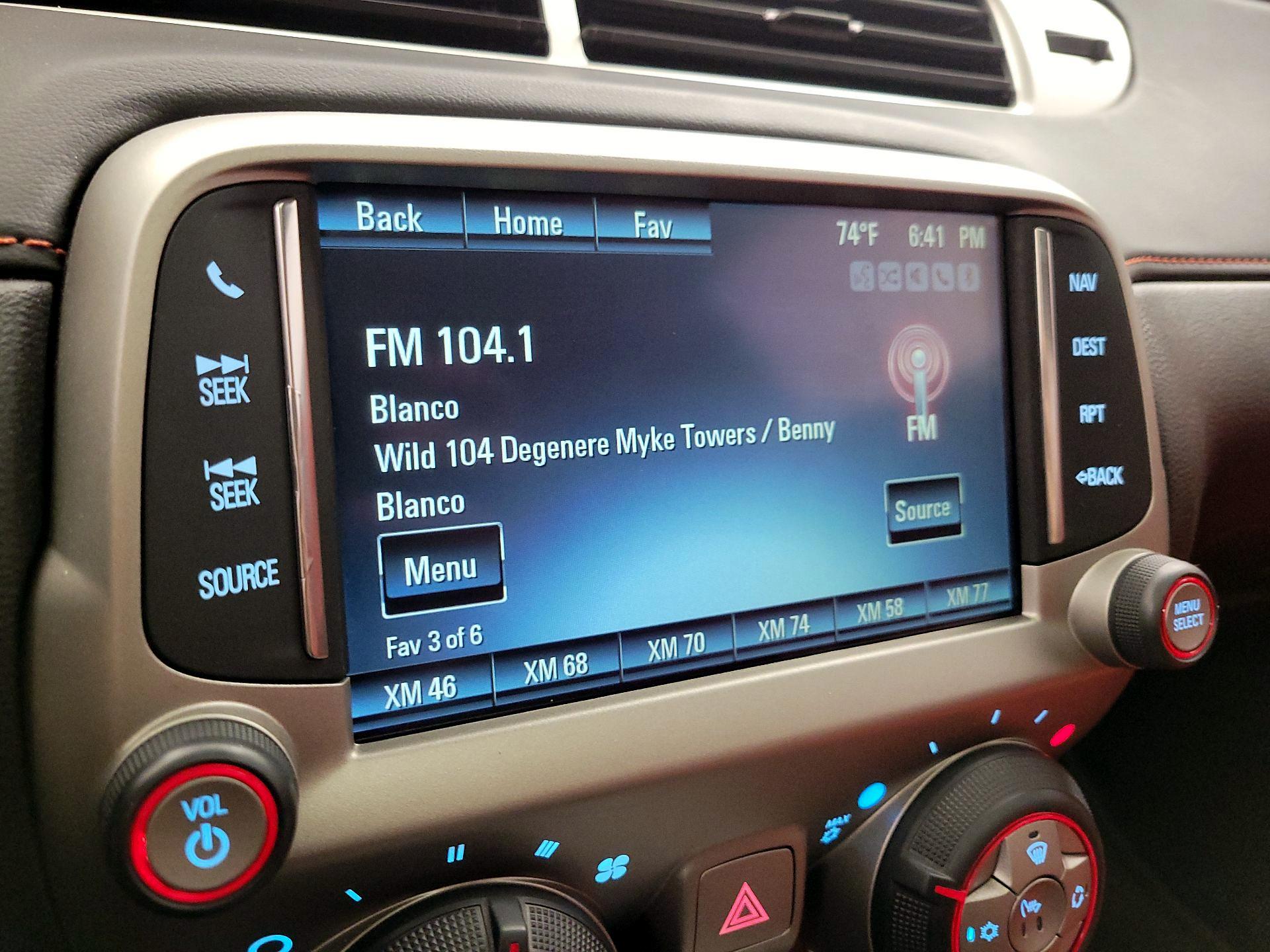 Thumbnail: 2015 Chevrolet Camaro - 14