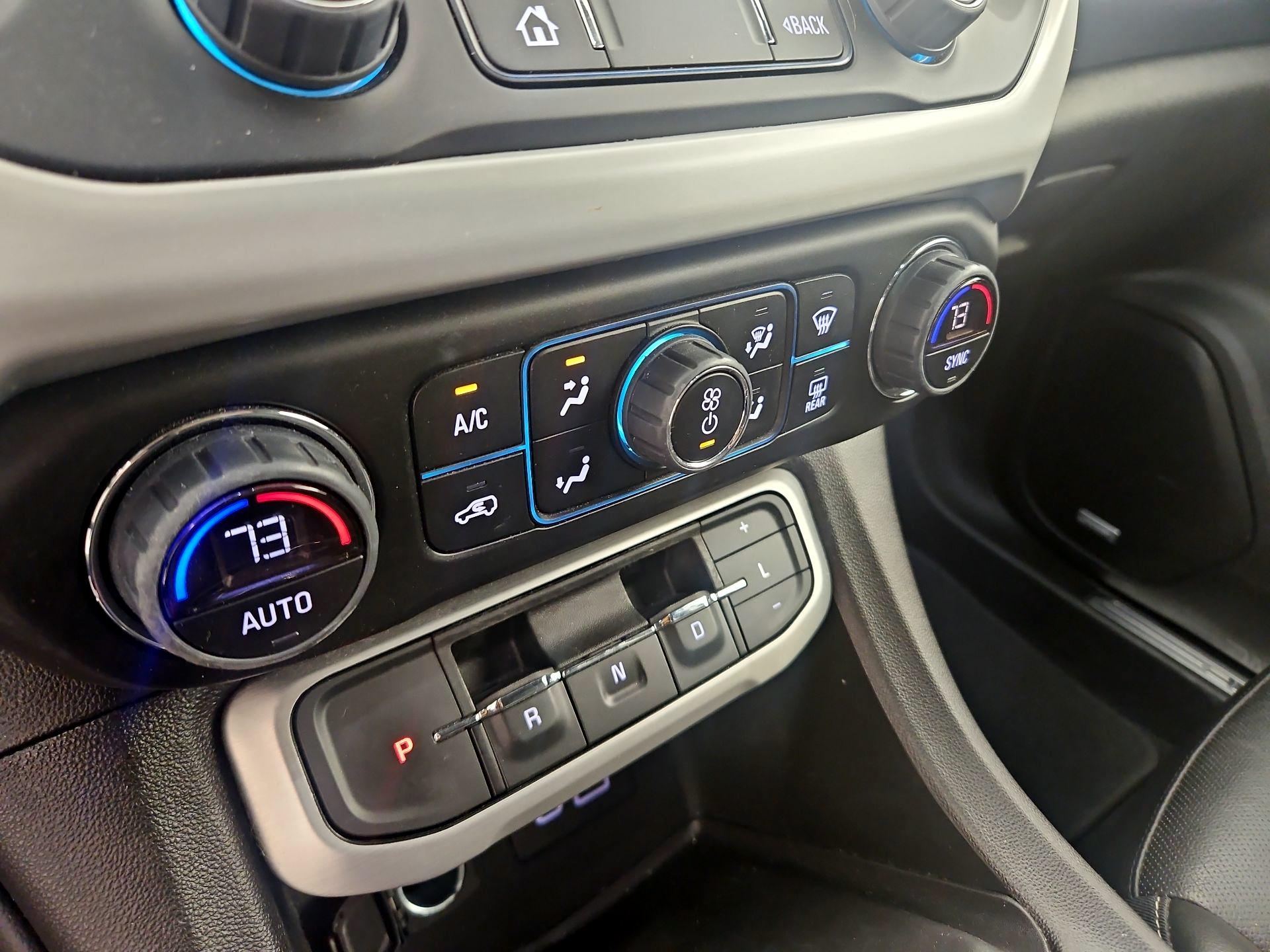 Thumbnail: 2023 GMC Acadia - 15