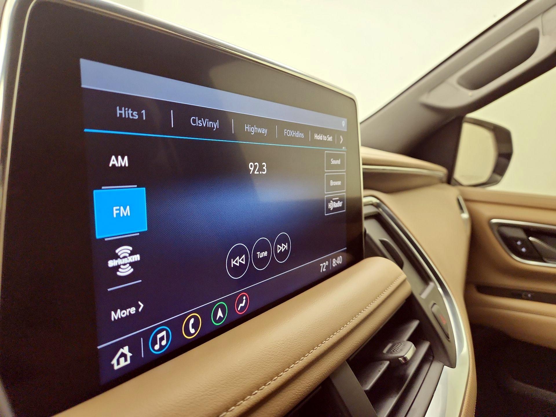 Thumbnail: 2021 Chevrolet Suburban - 16