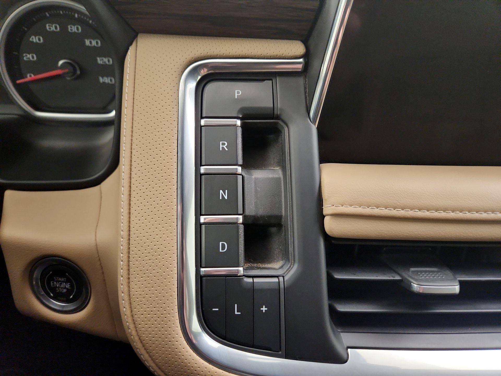 Thumbnail: 2021 Chevrolet Suburban - 18