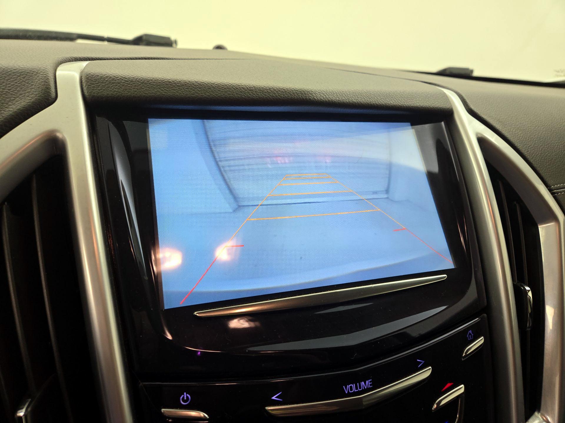Thumbnail: 2016 Cadillac SRX - 15
