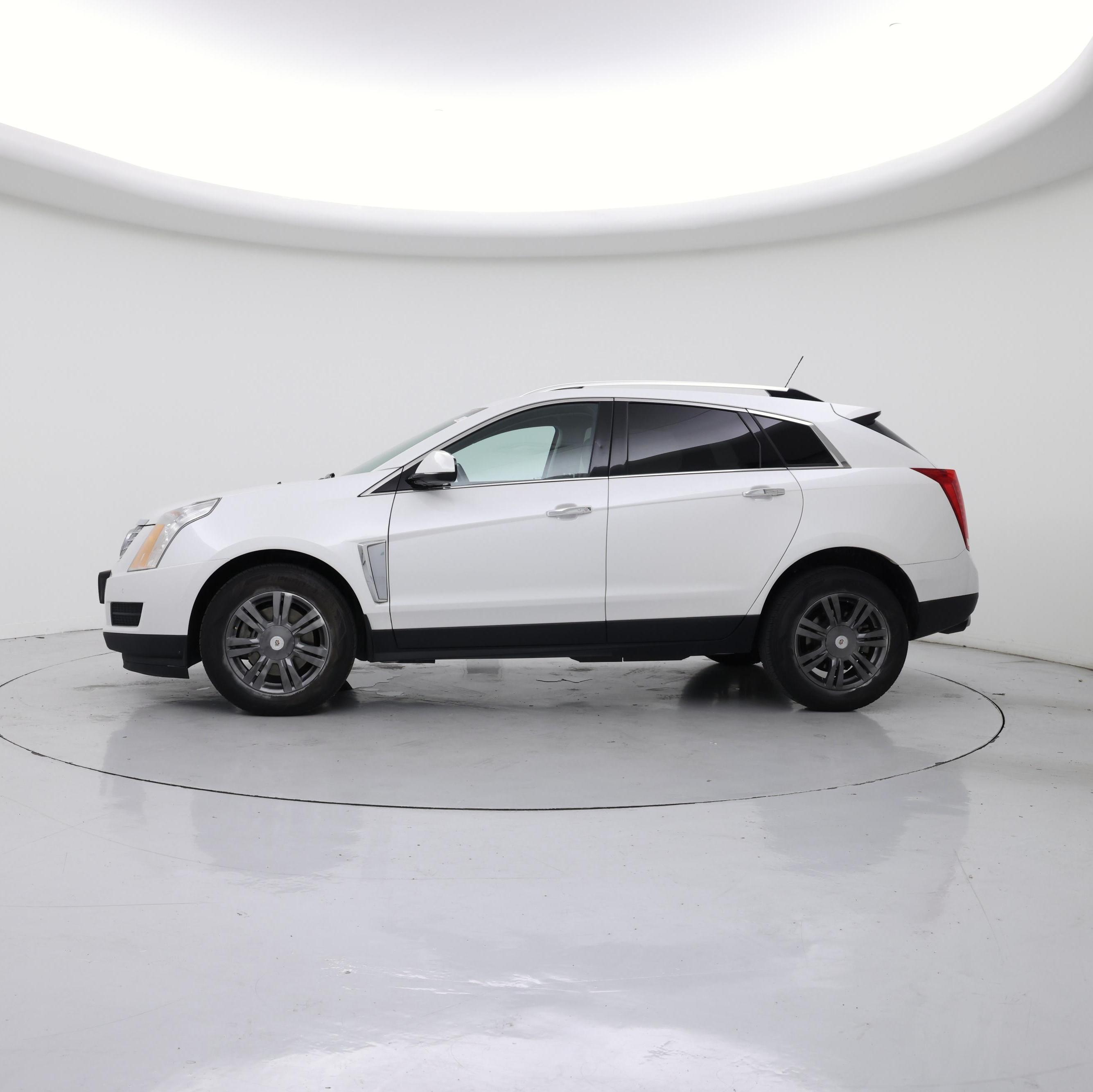 Thumbnail: 2016 Cadillac SRX - 3