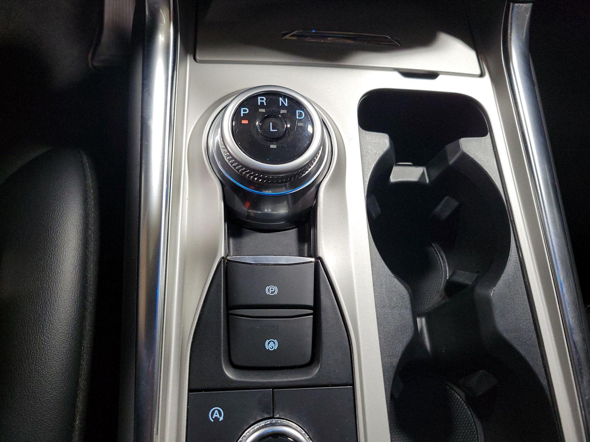 Thumbnail: 2023 Ford Explorer - 17