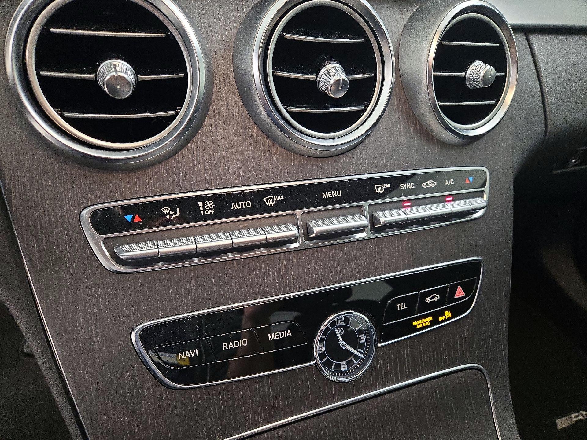 Thumbnail: 2019 Mercedes-Benz C-Class - 17