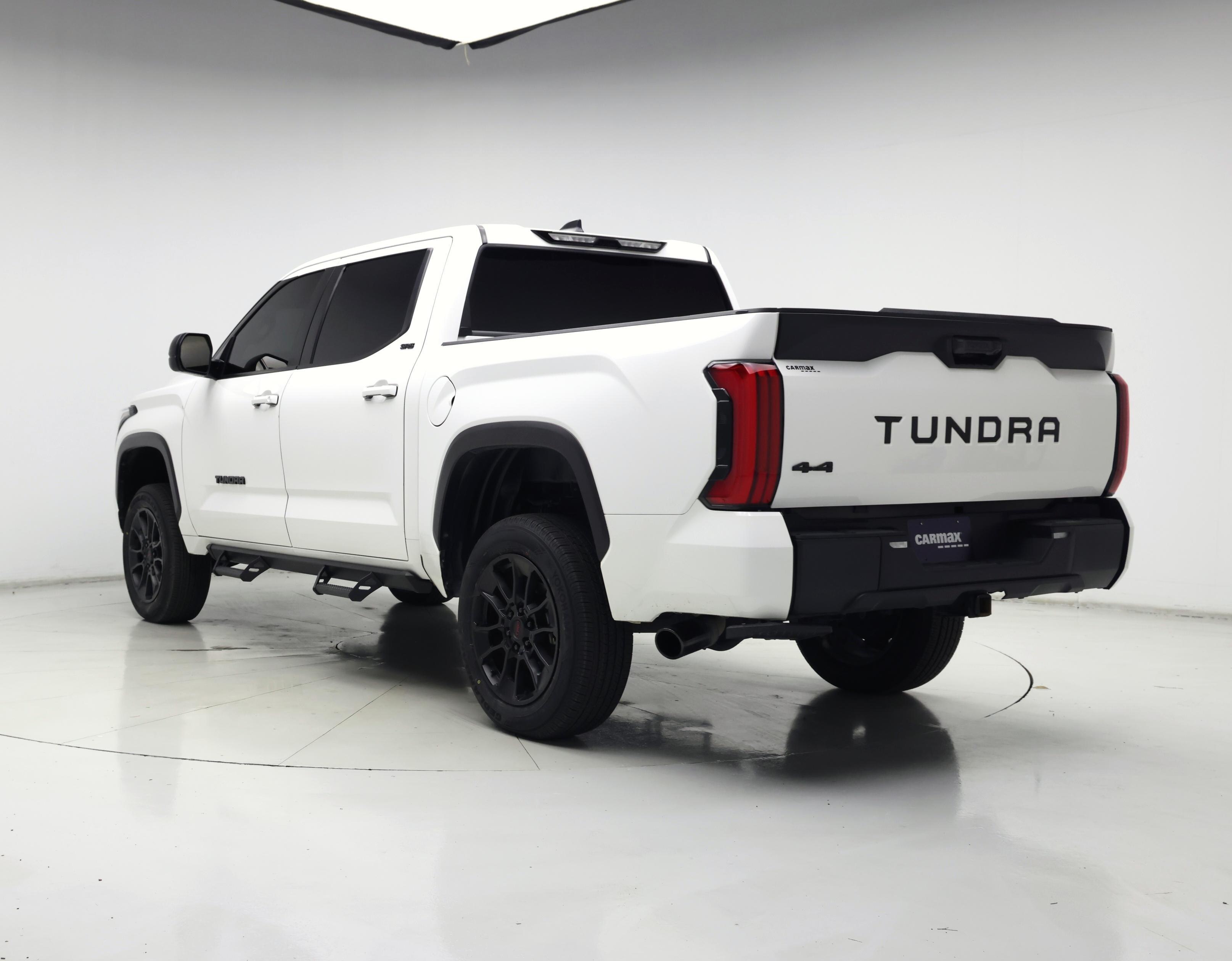 Thumbnail: 2024 Toyota Tundra - 2