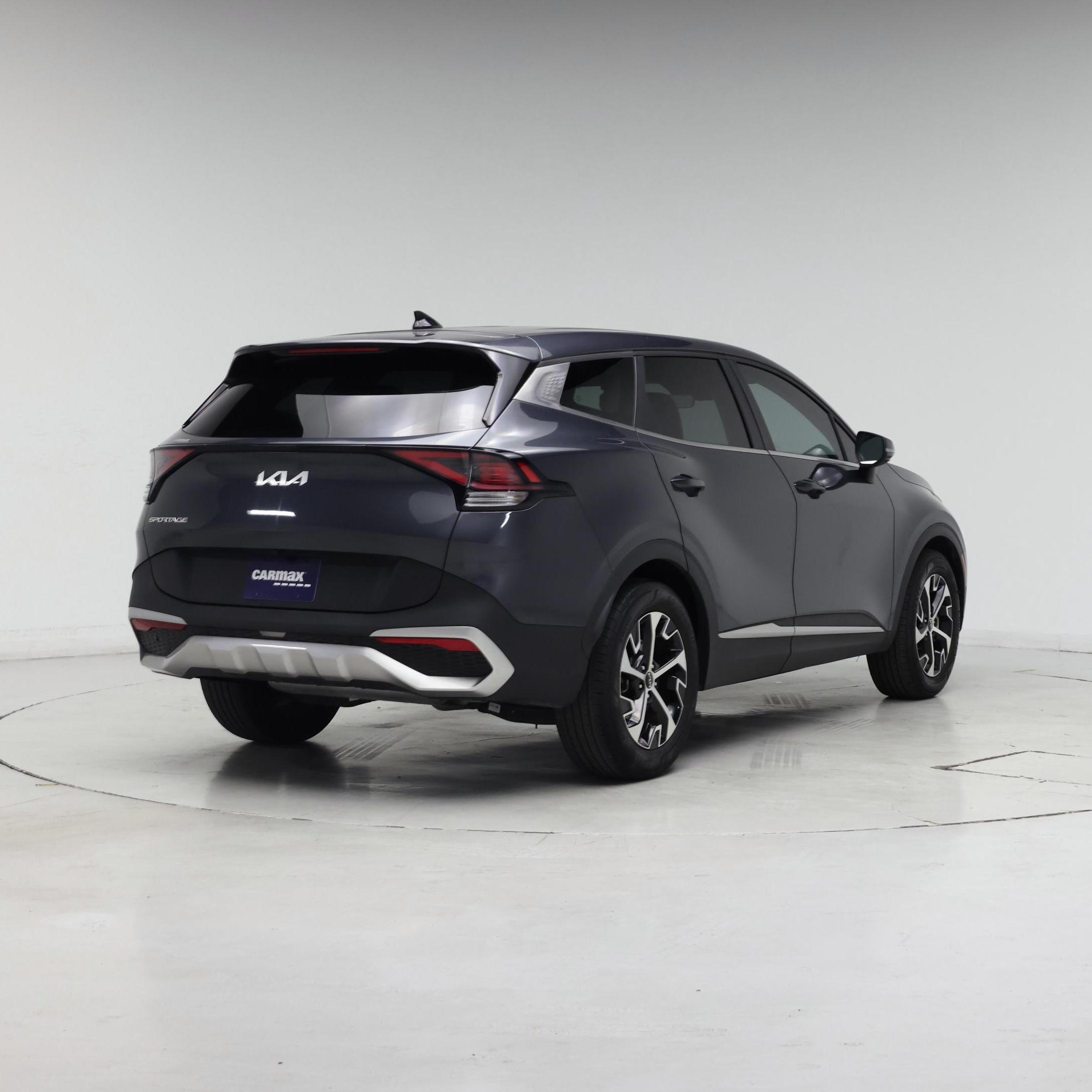 Thumbnail: 2023 Kia Sportage - 8