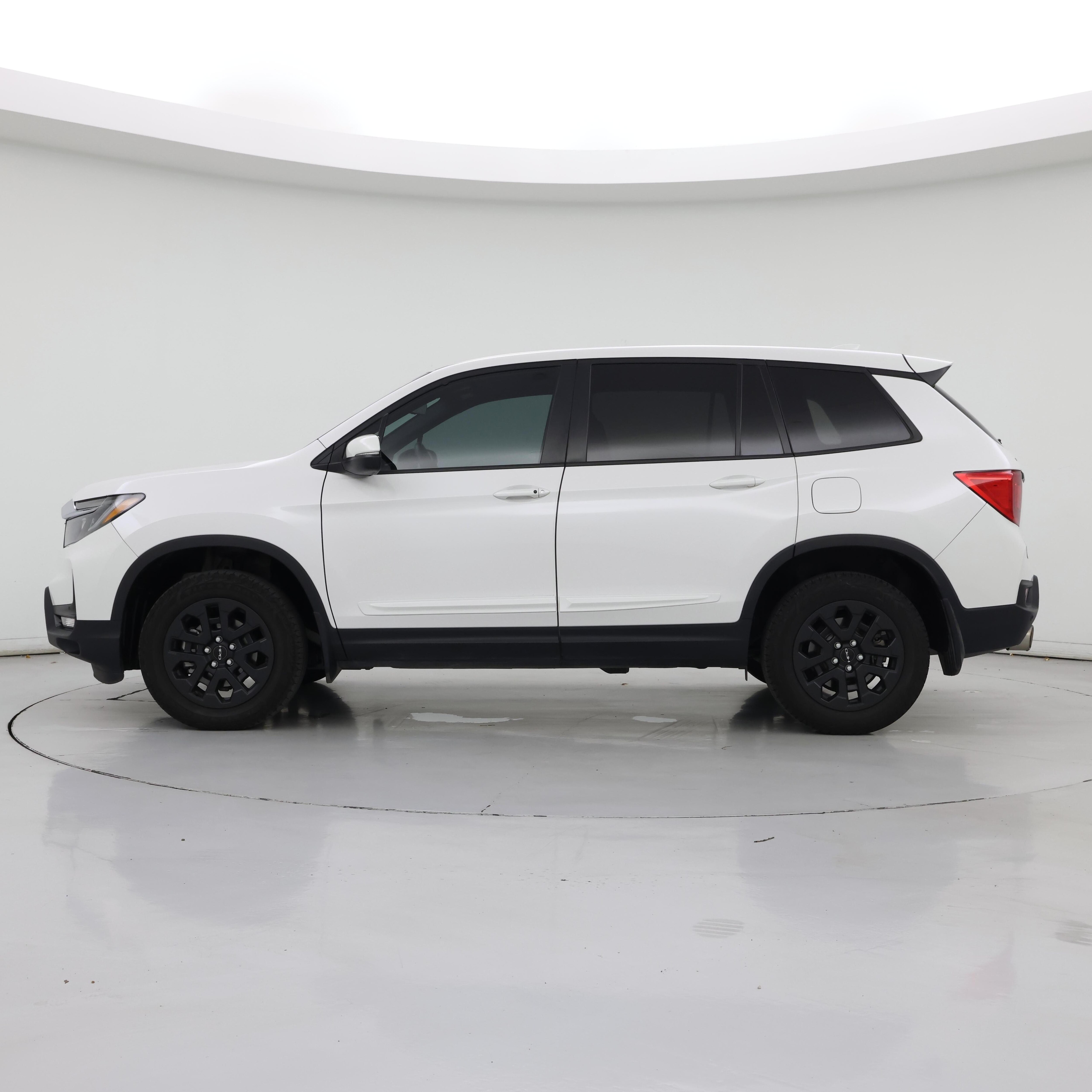 Thumbnail: 2023 Honda Passport - 3