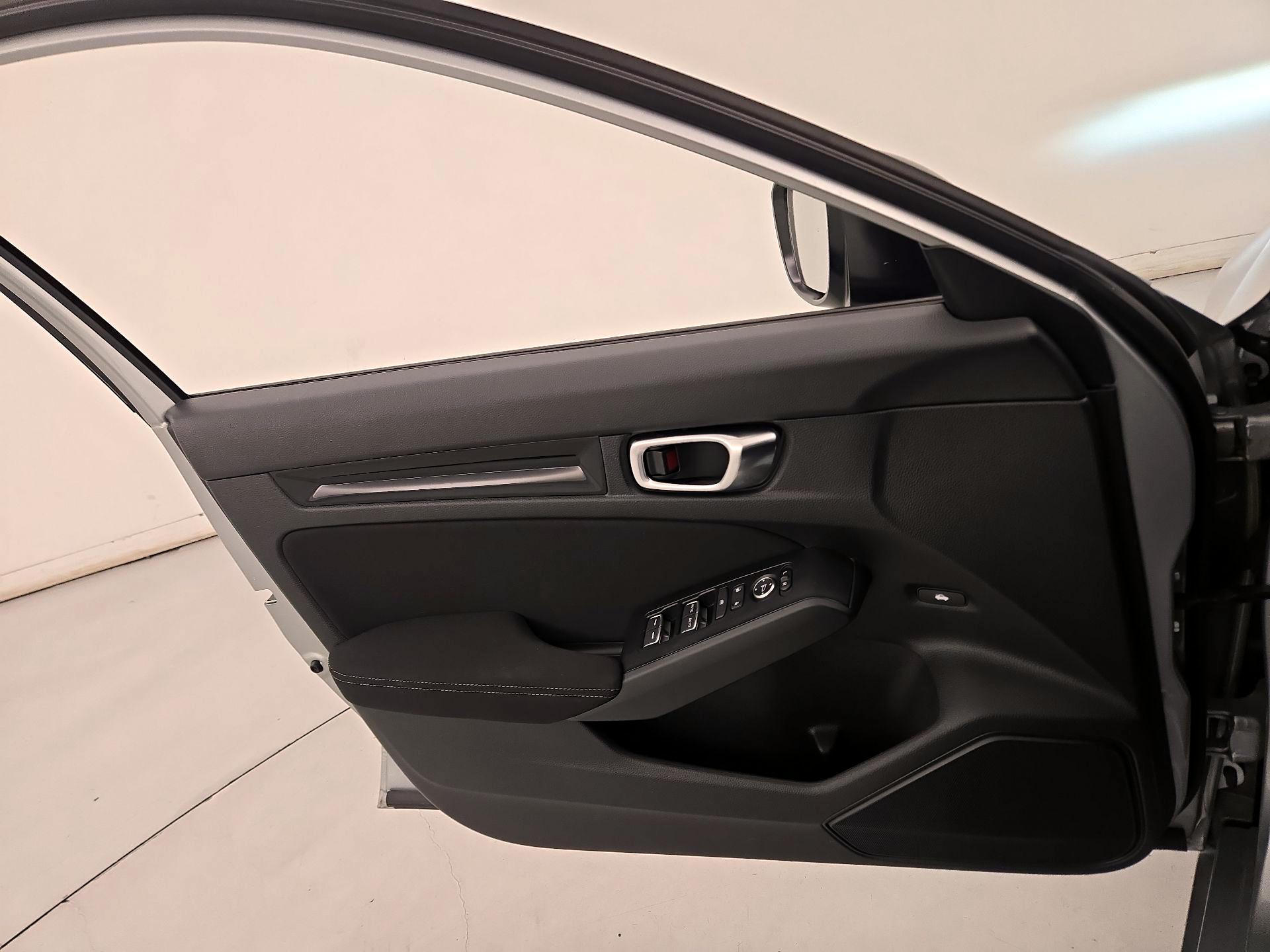 Thumbnail: 2025 Honda Civic - 12