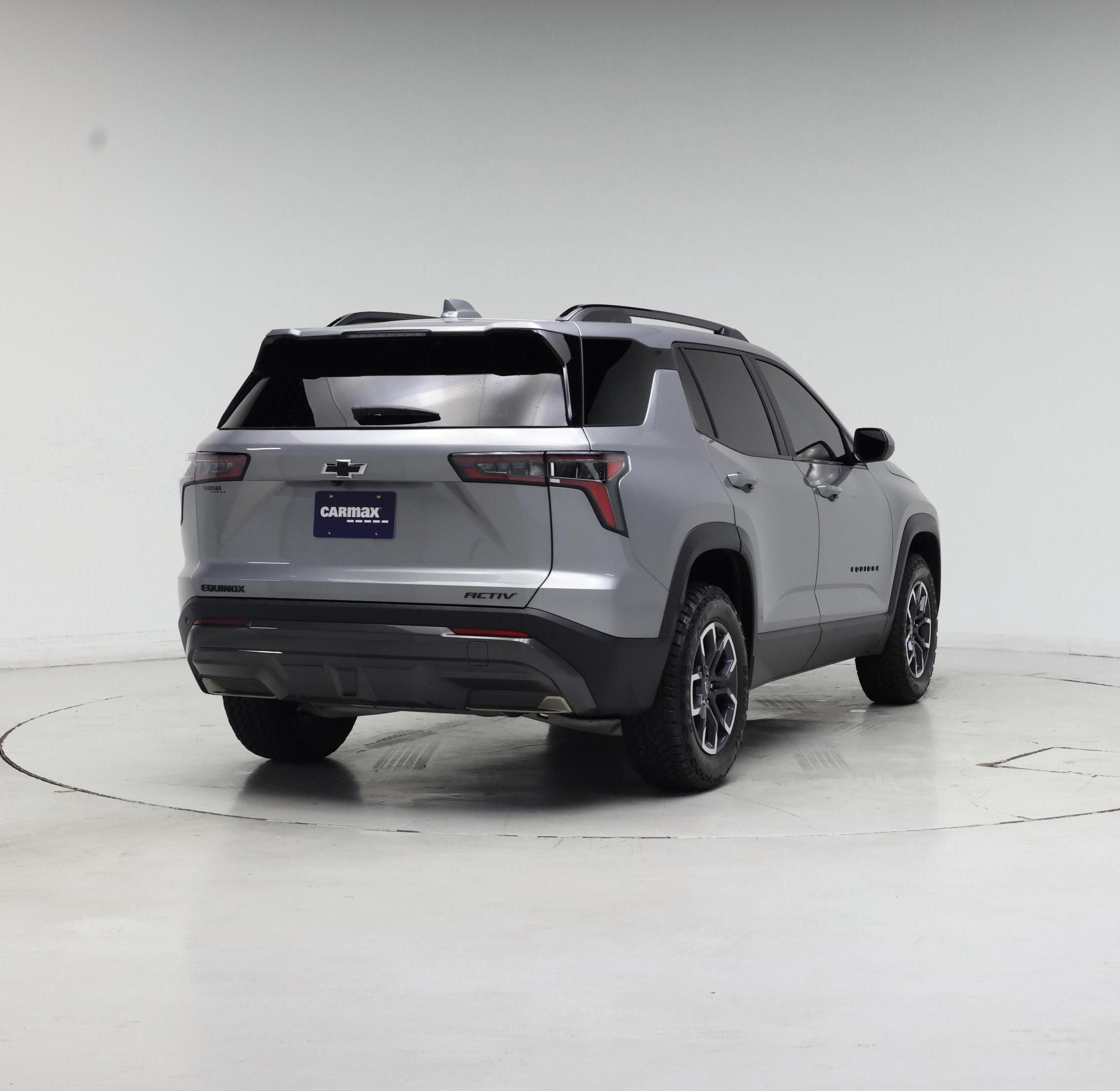 Thumbnail: 2026 Chevrolet Equinox - 8