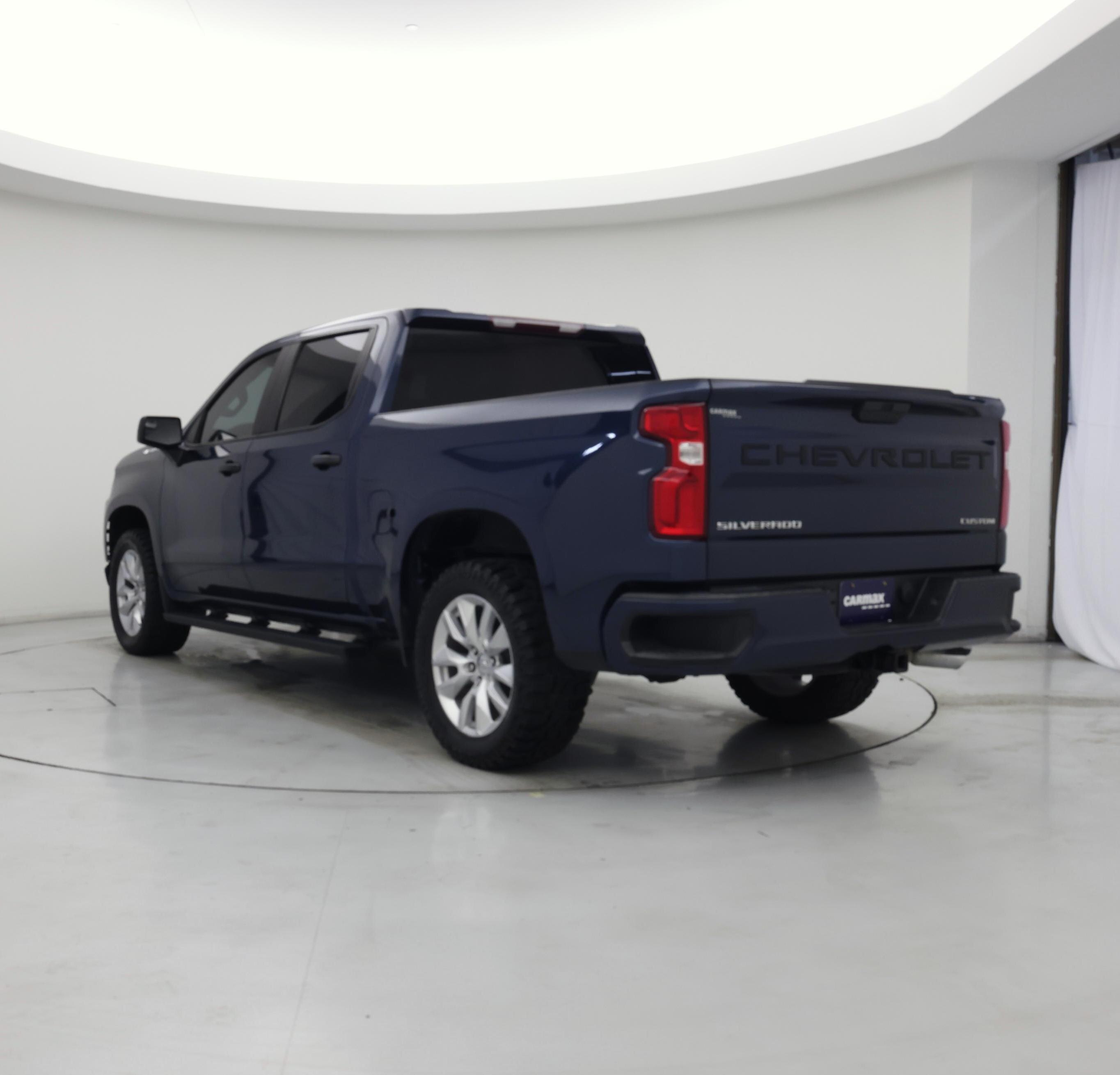 Thumbnail: 2021 Chevrolet Silverado 1500 - 2