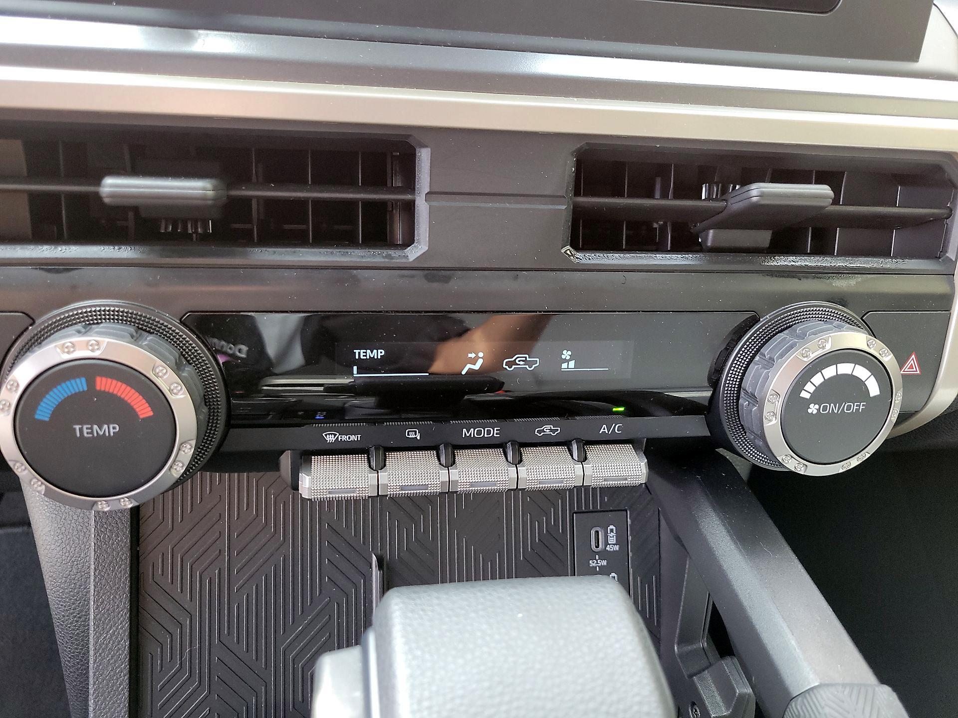 Thumbnail: 2024 Toyota Tacoma - 14