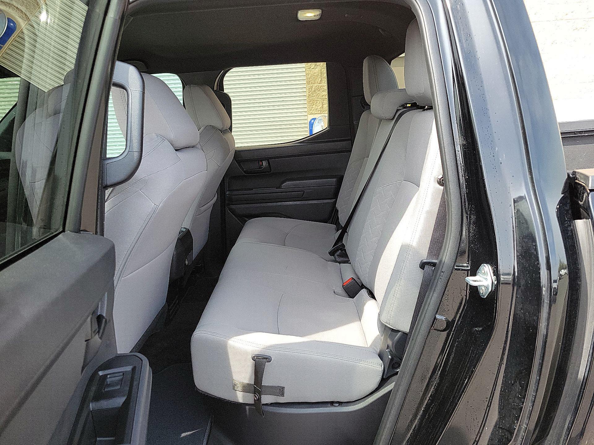 Thumbnail: 2024 Toyota Tacoma - 17