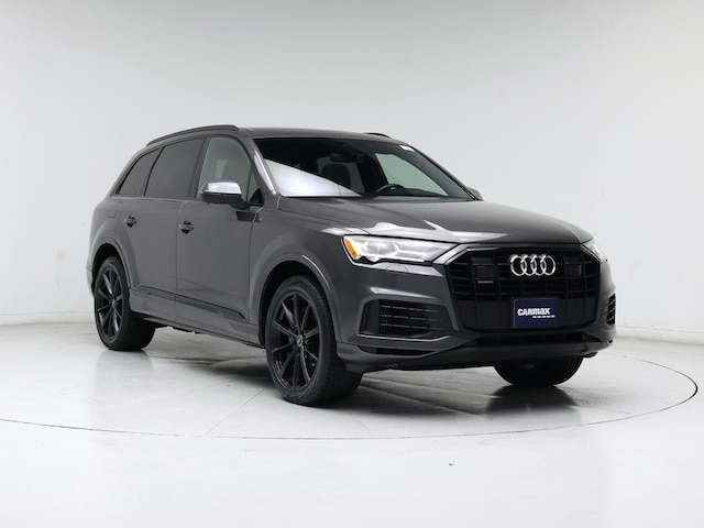 Gray 2022 Audi Q7 quattro Premium Plus 55 TFSI SUV / Crossover All-Wheel Drive Automatic