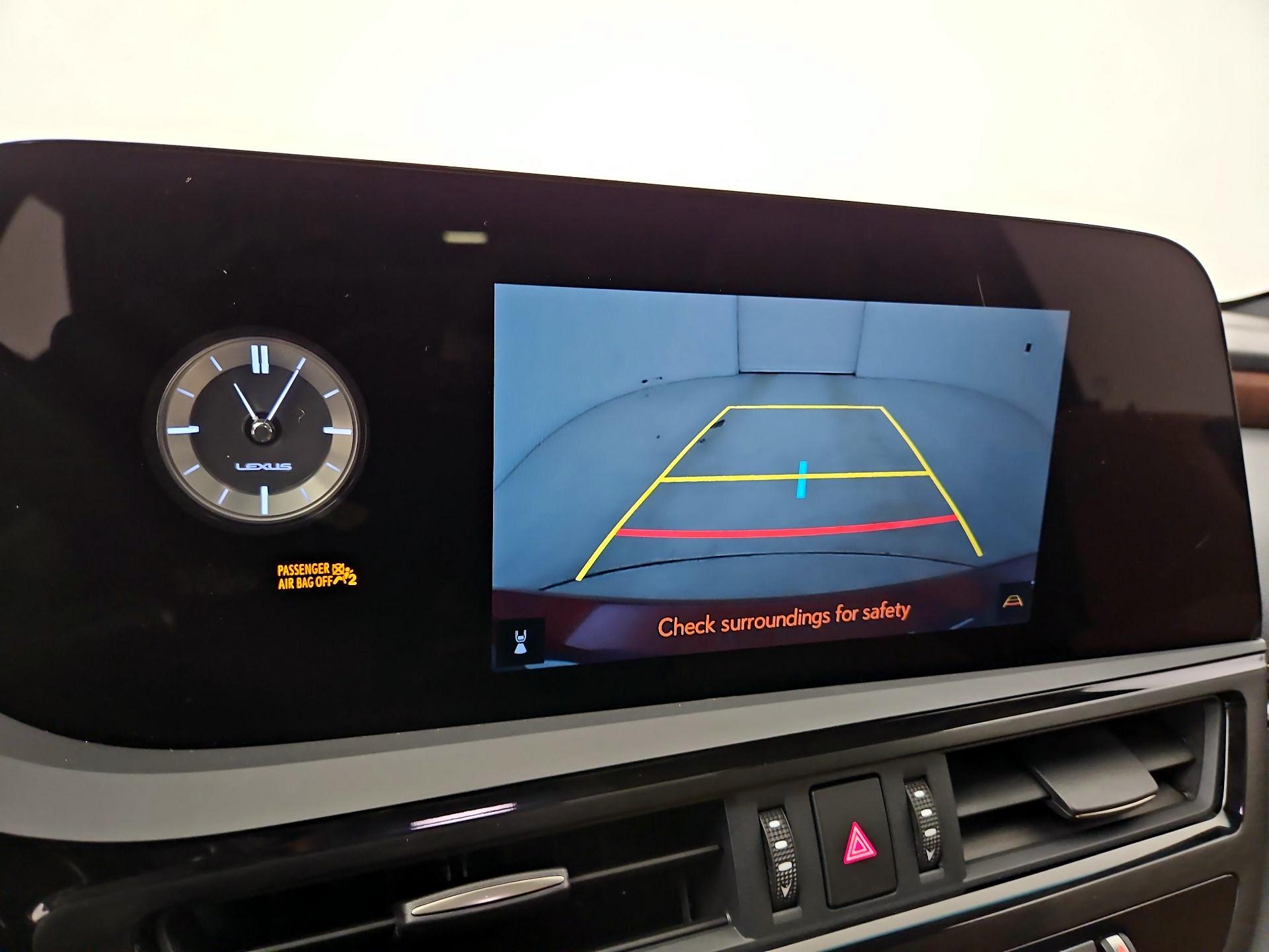 Thumbnail: 2025 Lexus ES - 14