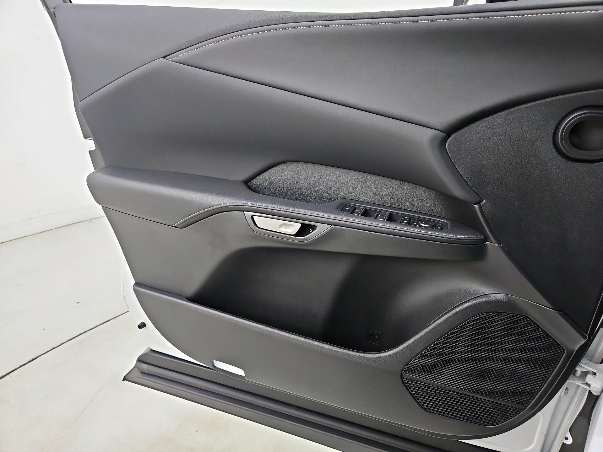 Thumbnail: 2025 Lexus RX - 12