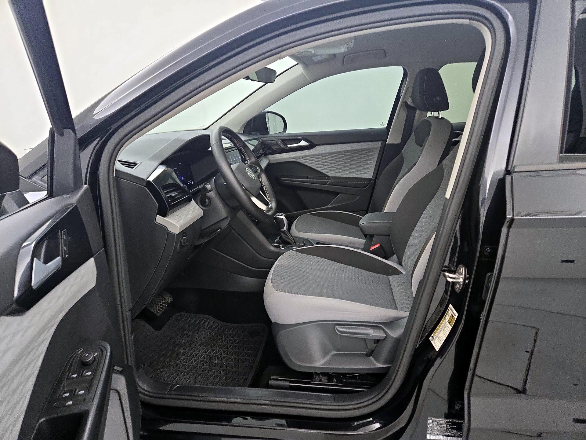 Thumbnail: 2024 Volkswagen Taos - 11