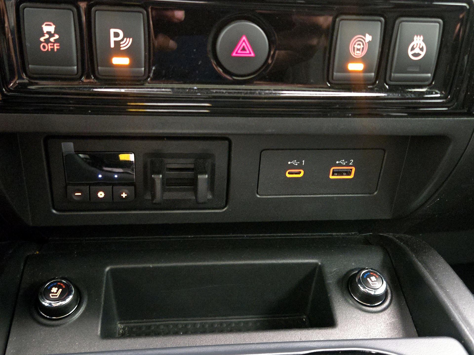 Thumbnail: 2024 Acura RDX - 19