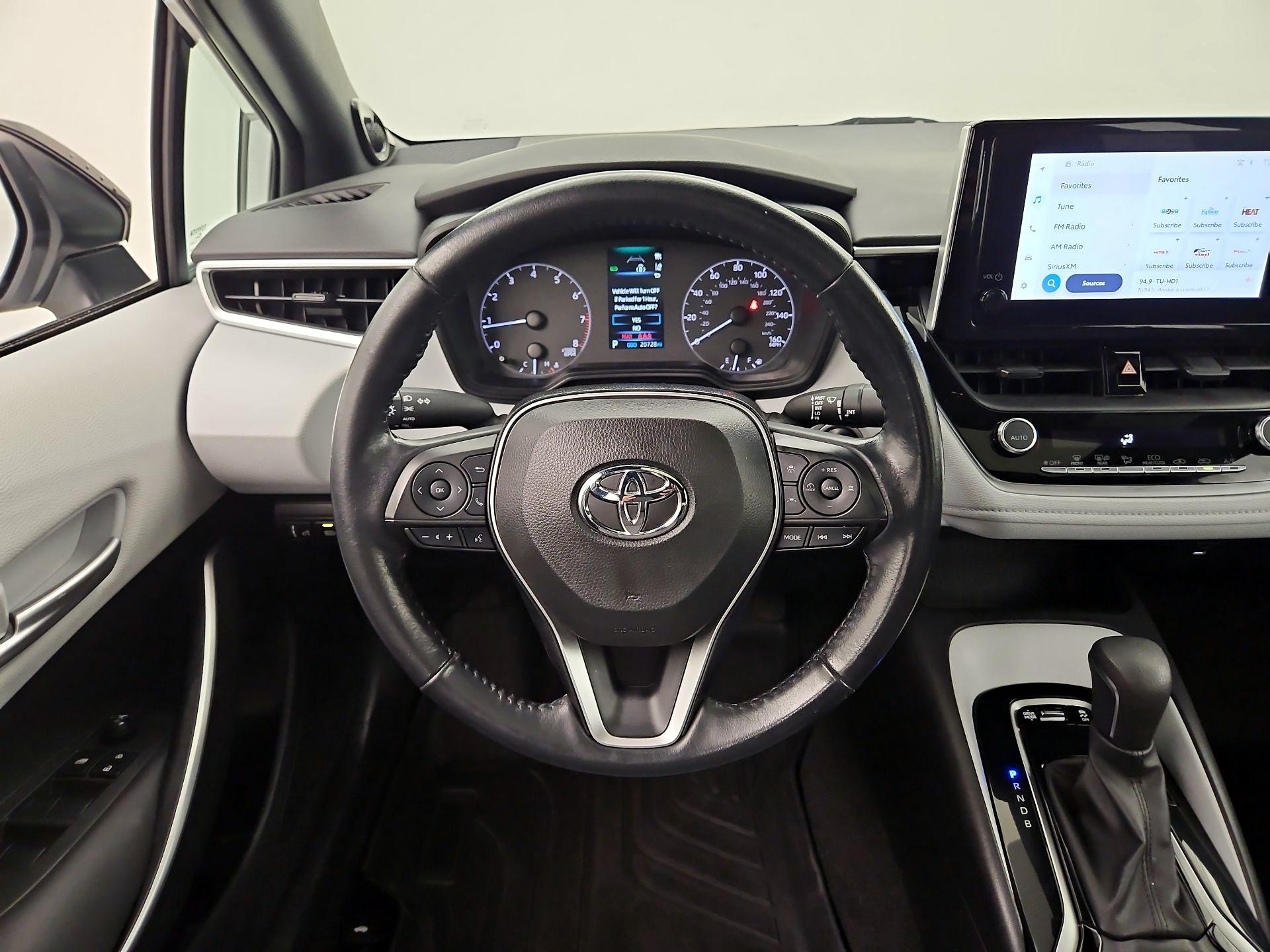 Thumbnail: 2023 Toyota Corolla - 10