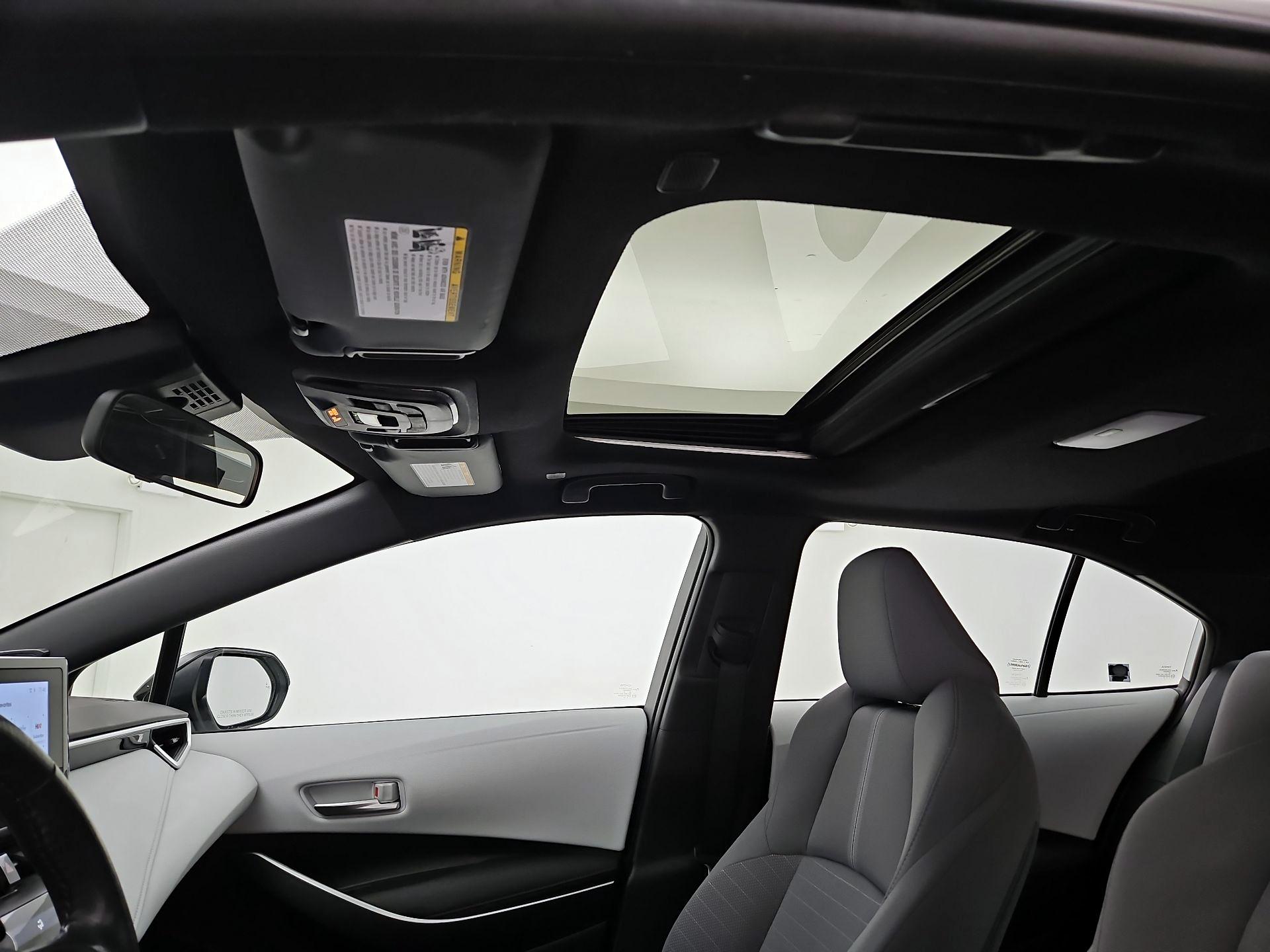 Thumbnail: 2023 Toyota Corolla - 19