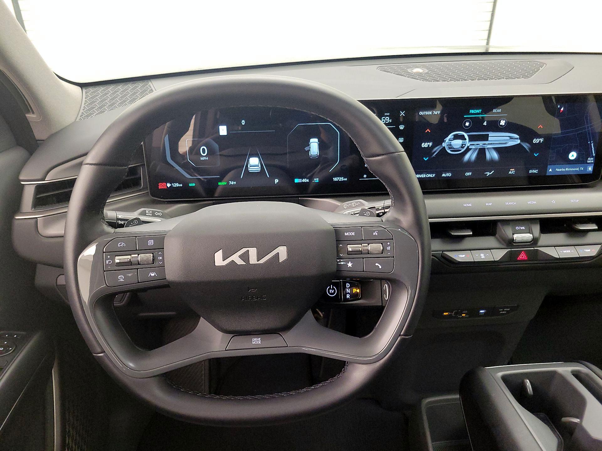 Thumbnail: 2025 Kia EV9 - 10