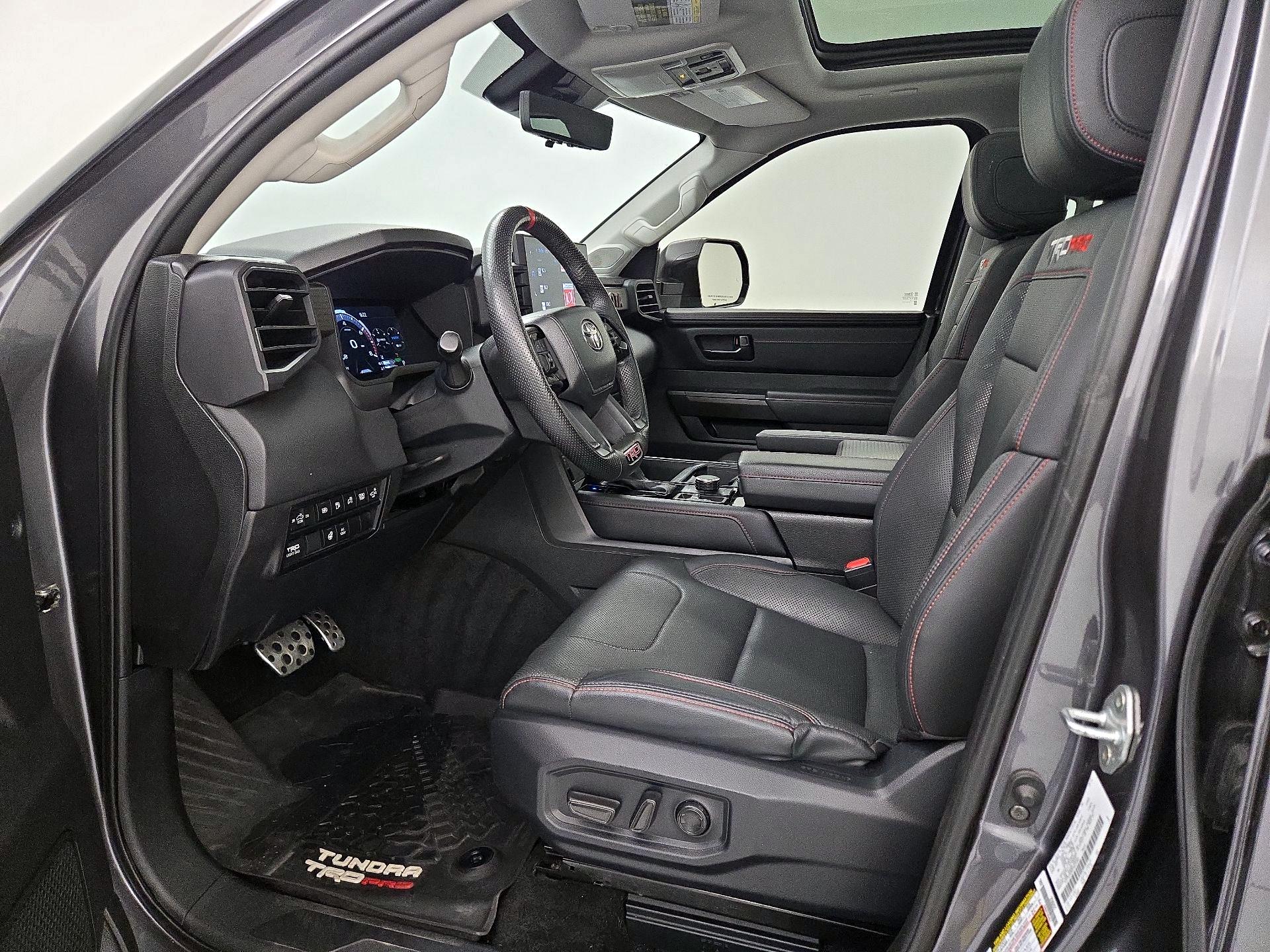 Thumbnail: 2023 Toyota Tundra - 11