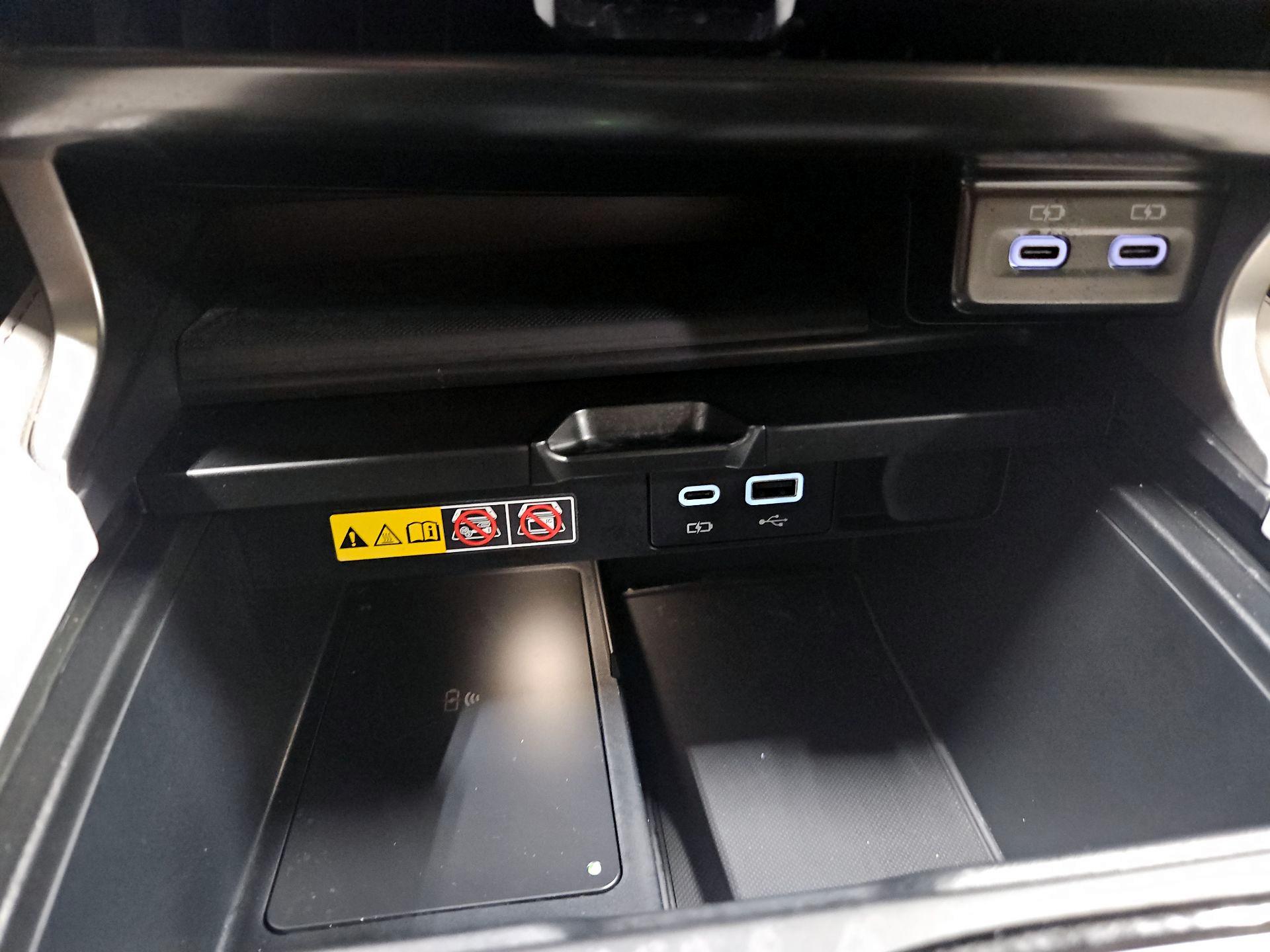 Thumbnail: 2023 Lexus RX - 18